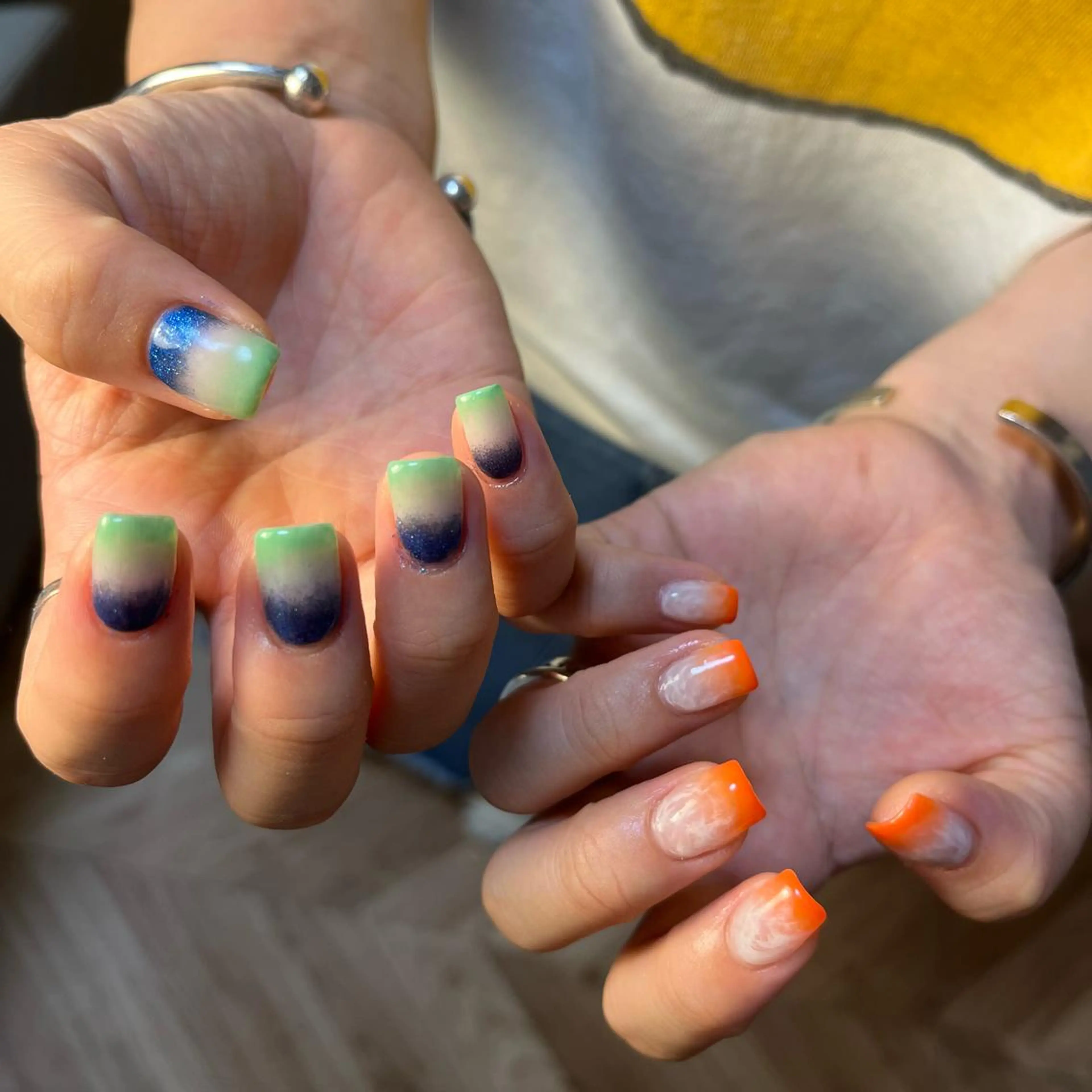 ネイル ハンドネイル Amber21.所属・Nagahama Akariのネイルデザイン