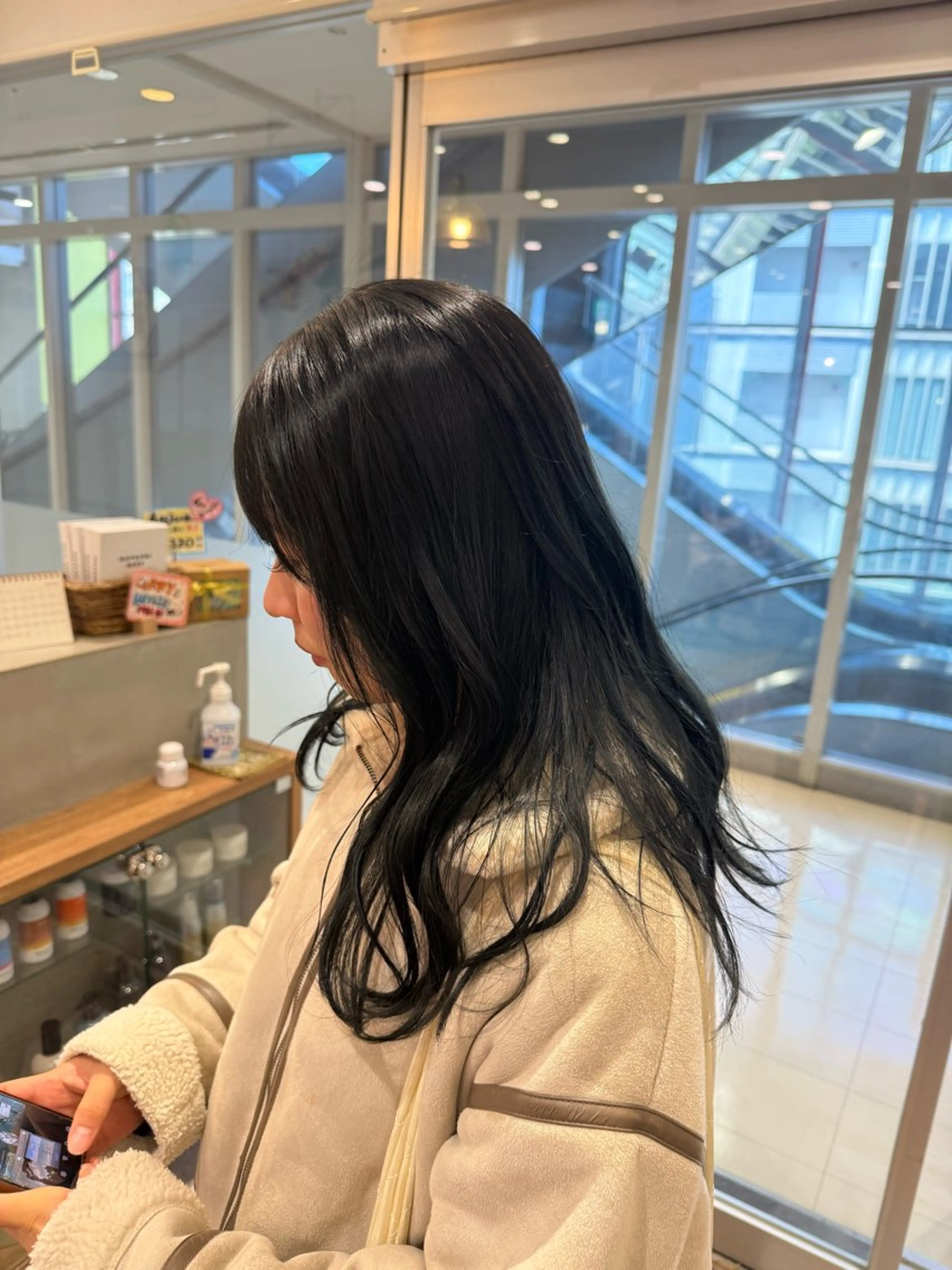 ロング カラー 💎寒色特化💎 透明感カラーみきのヘアスタイル