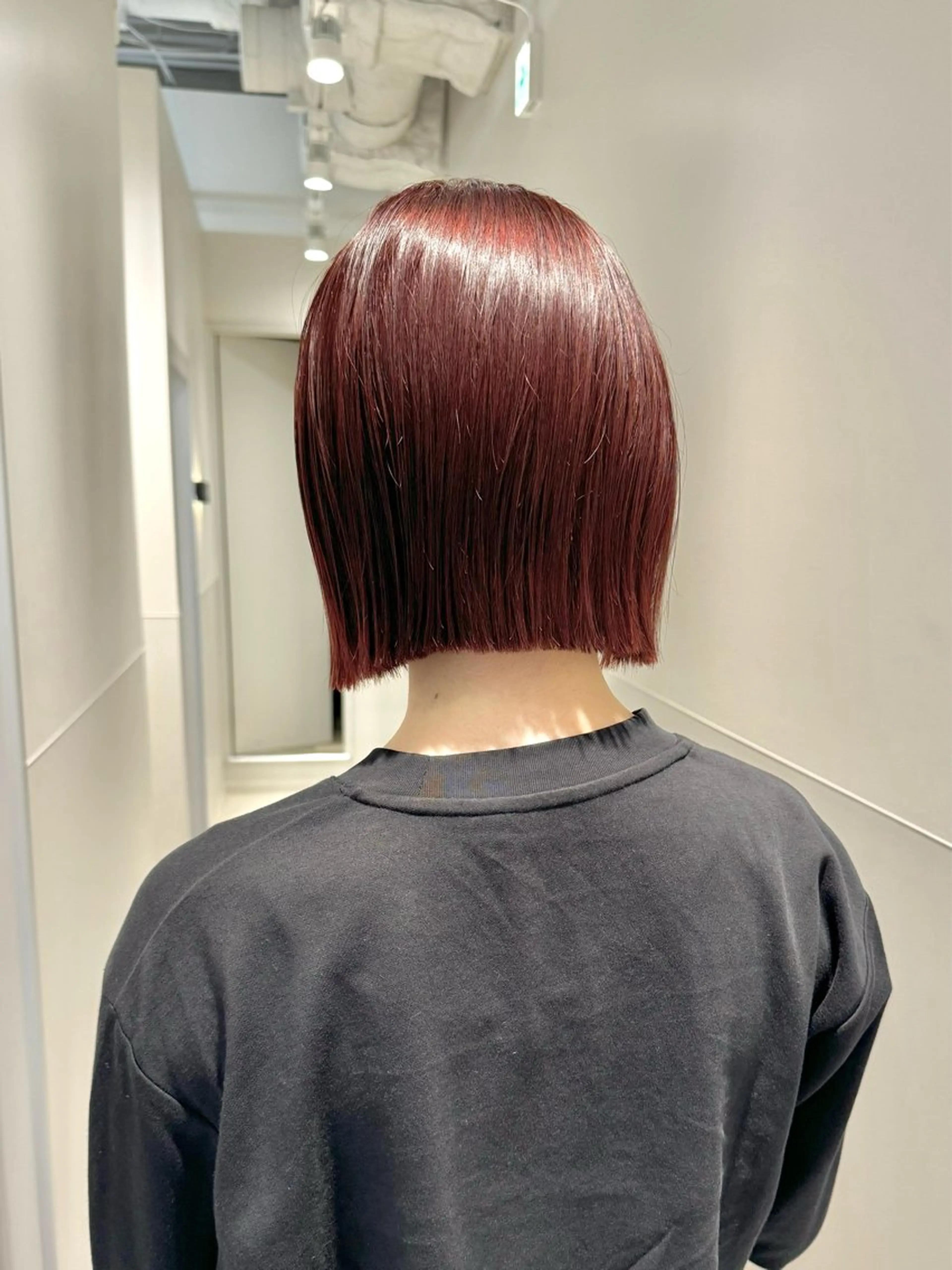 ショート カラー salowin梅田茶屋町north所属・くがれいじ 梅田/ショート/ボブのヘアスタイル