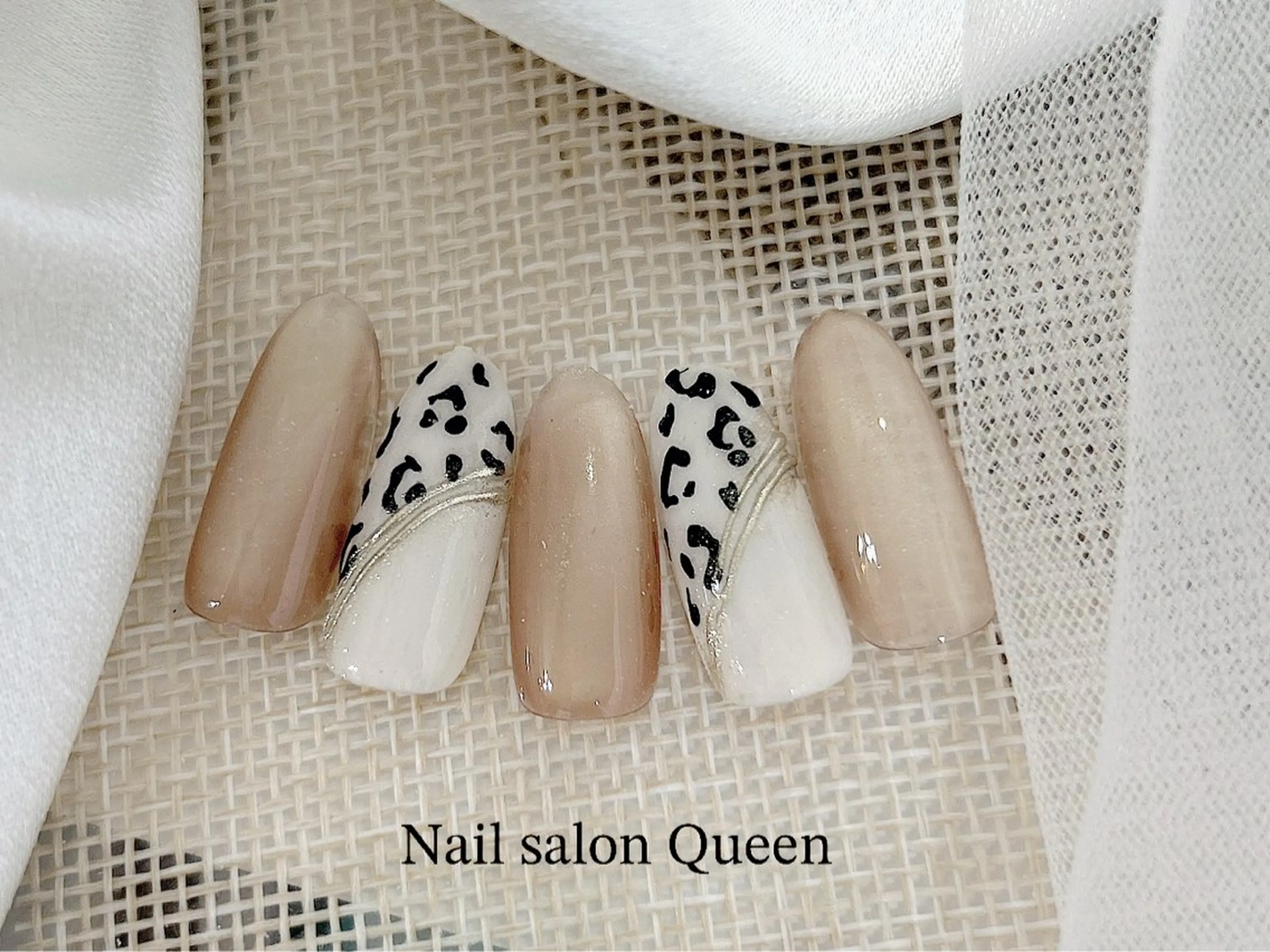 ネイル ハンドネイル ネイルサロンクイーン 東京/新宿/大久保のネイルデザイン