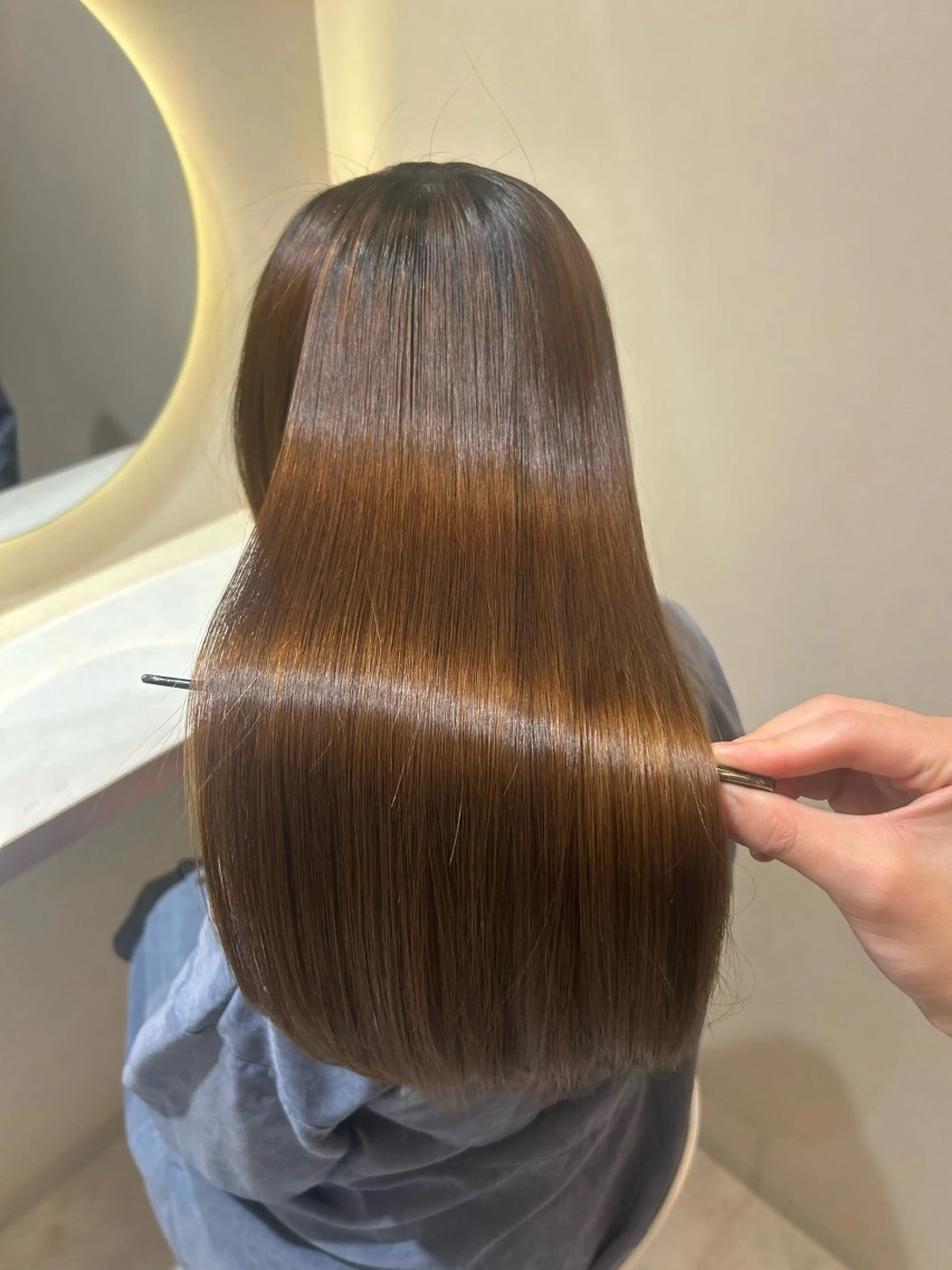 ロング 縮毛矯正 縮毛矯正 addict EAST所属・韓国×ミルクティー /y.mao🤎のヘアスタイル