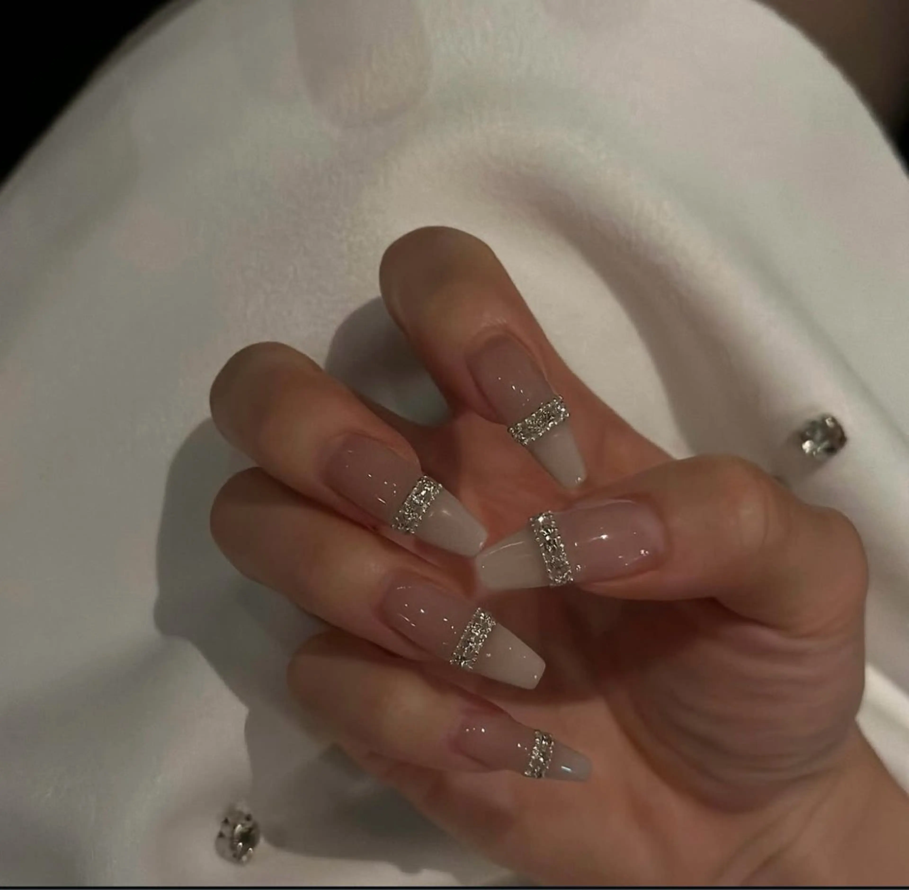 ネイル ハンドネイル BERA NAILSのネイルデザイン