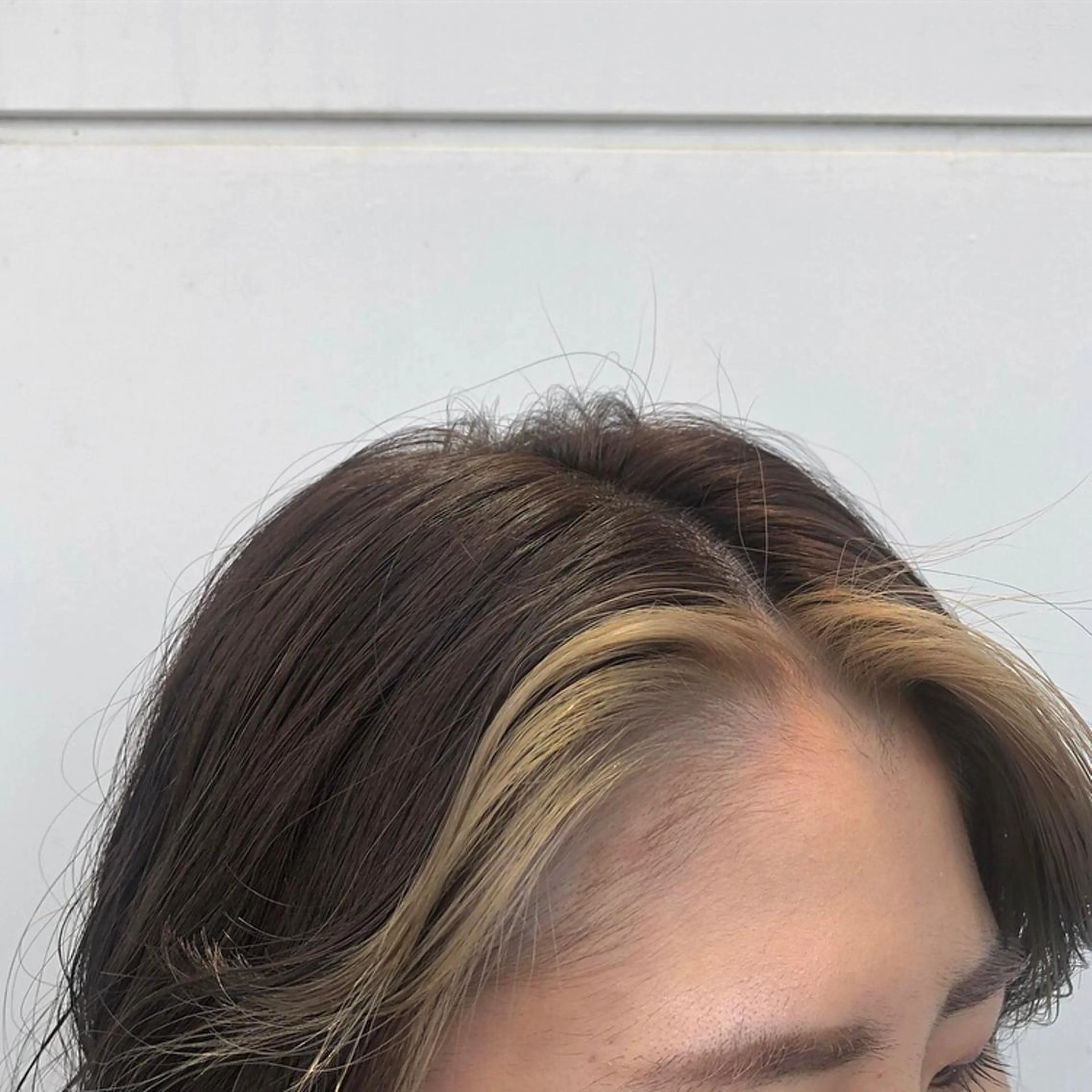 ミディアム カラー カトウ ユウカのヘアスタイル