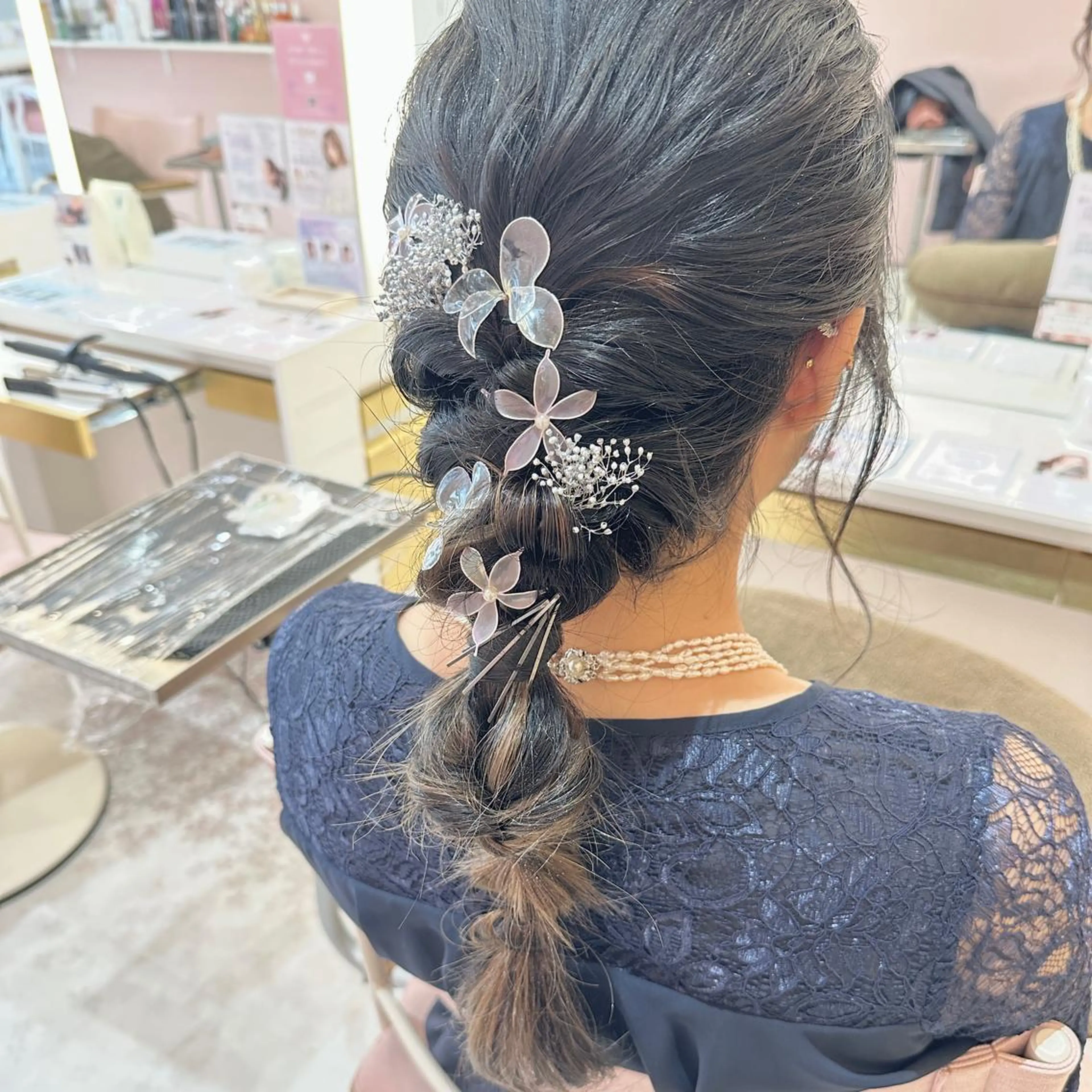 ヘアアレンジ ヘアセット レイヤーカット/ ハイトーンchimiのヘアスタイル