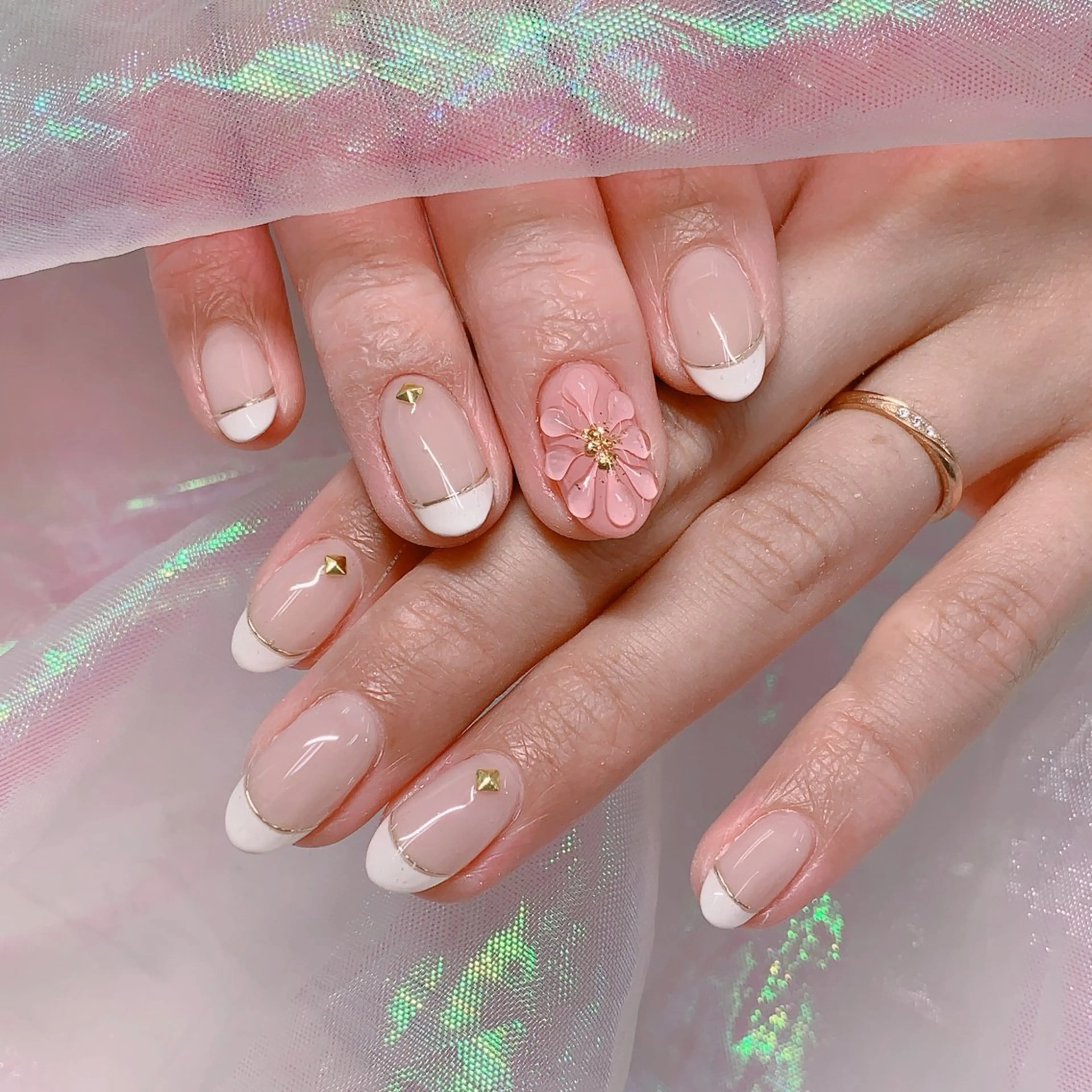 ネイル オーロラネイル 長さ出し フットネイル ジェルネイル キラキラネイル ハンドネイル インフィニティ ネイルサロンのネイルデザイン