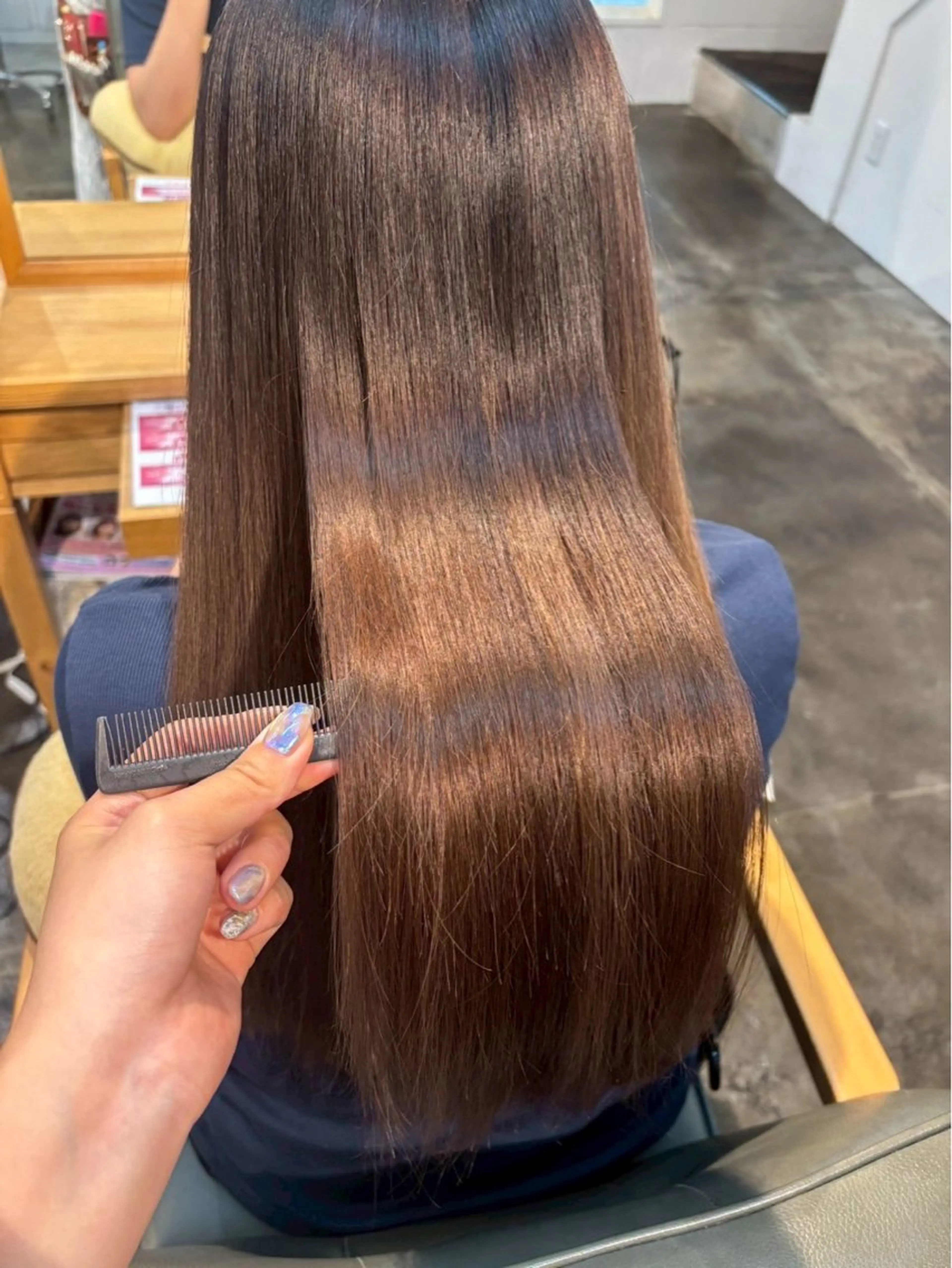 カラー ヘアカラー トリートメント 塩谷 楓のヘアスタイル