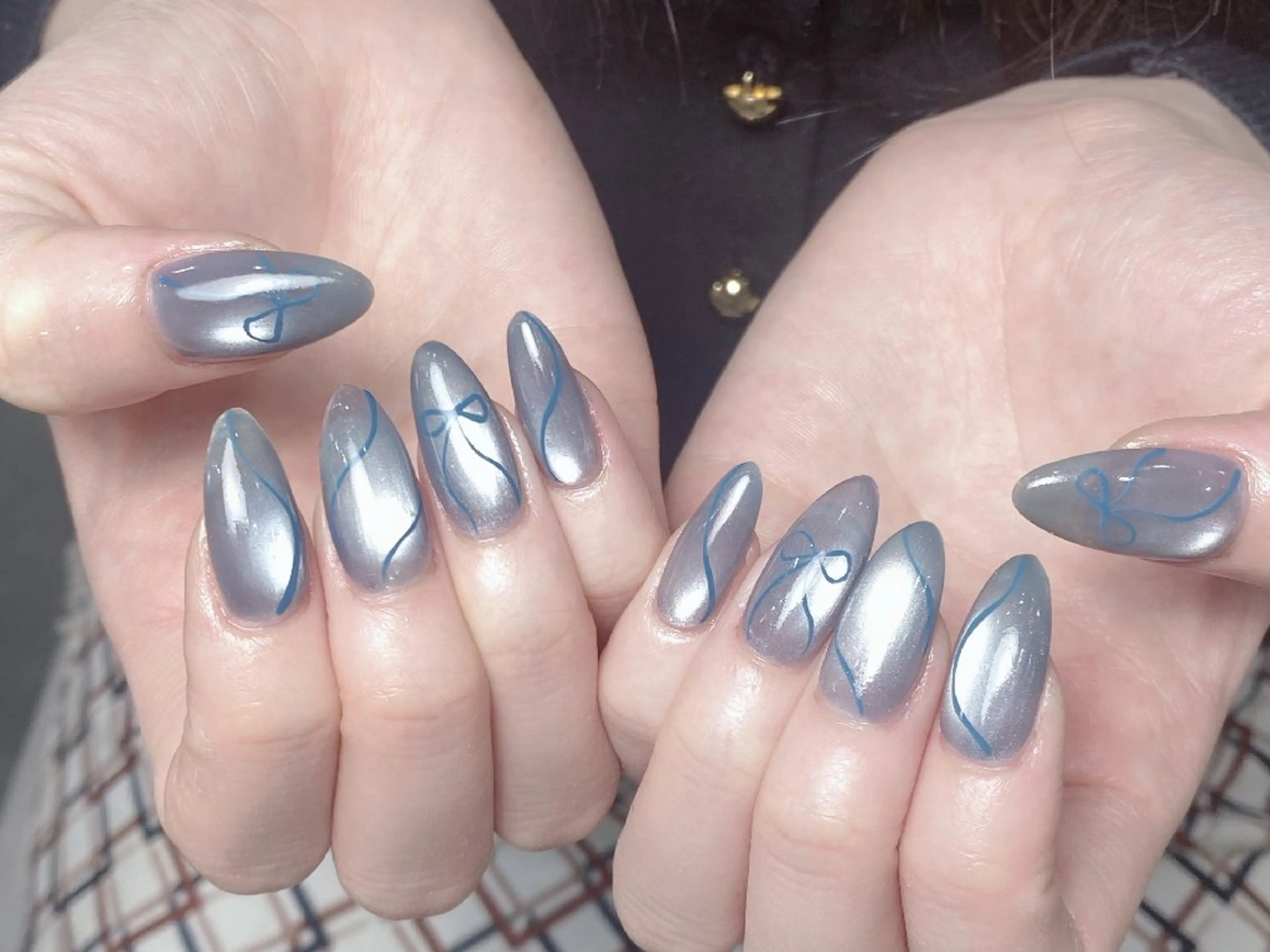 ネイル チークネイル フレンチネイル ジェルネイル ガーリー キラキラネイル ハンドネイル UM Nail Salonのネイルデザイン