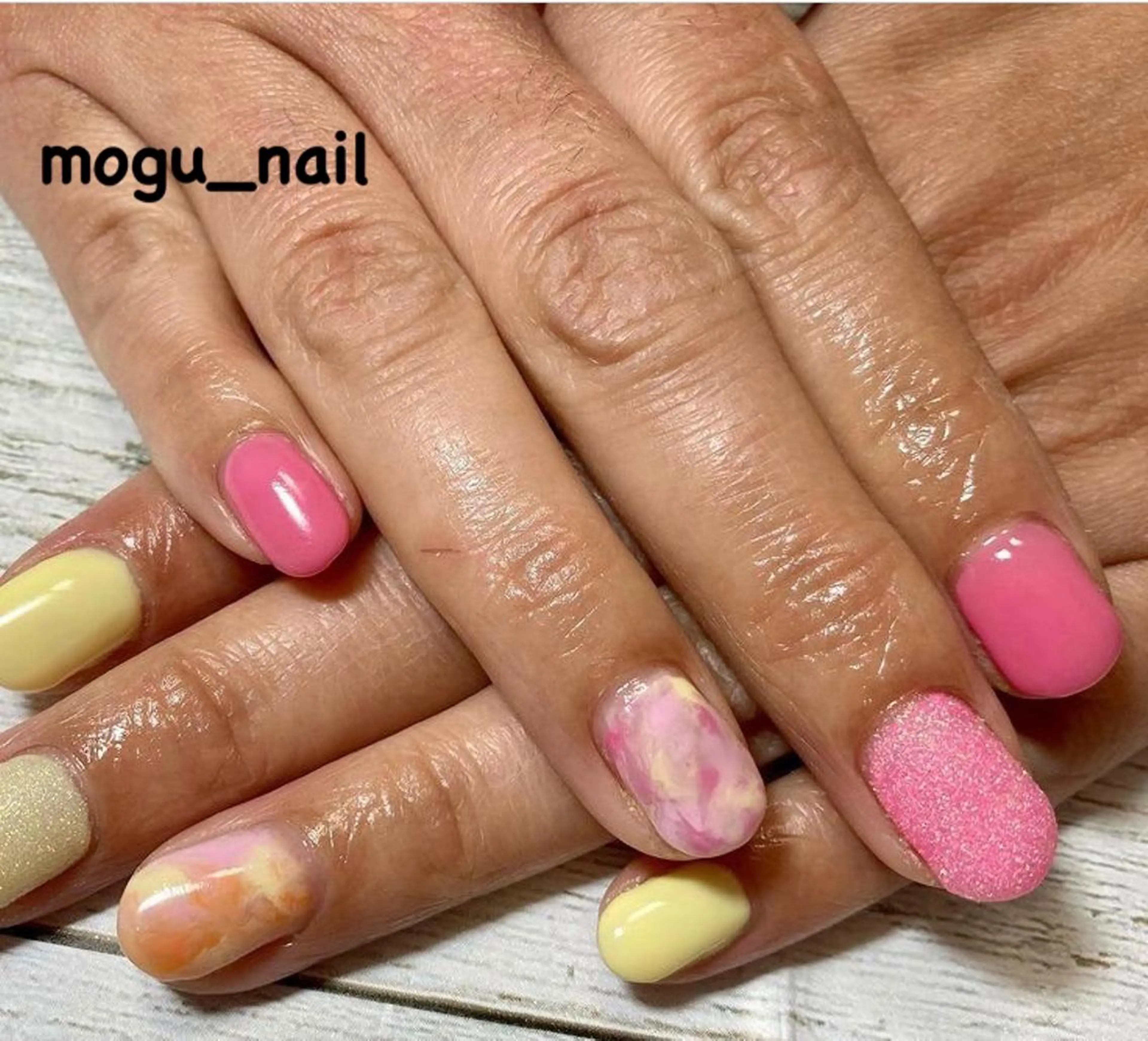 ネイル Mogu_ nailのネイルデザイン