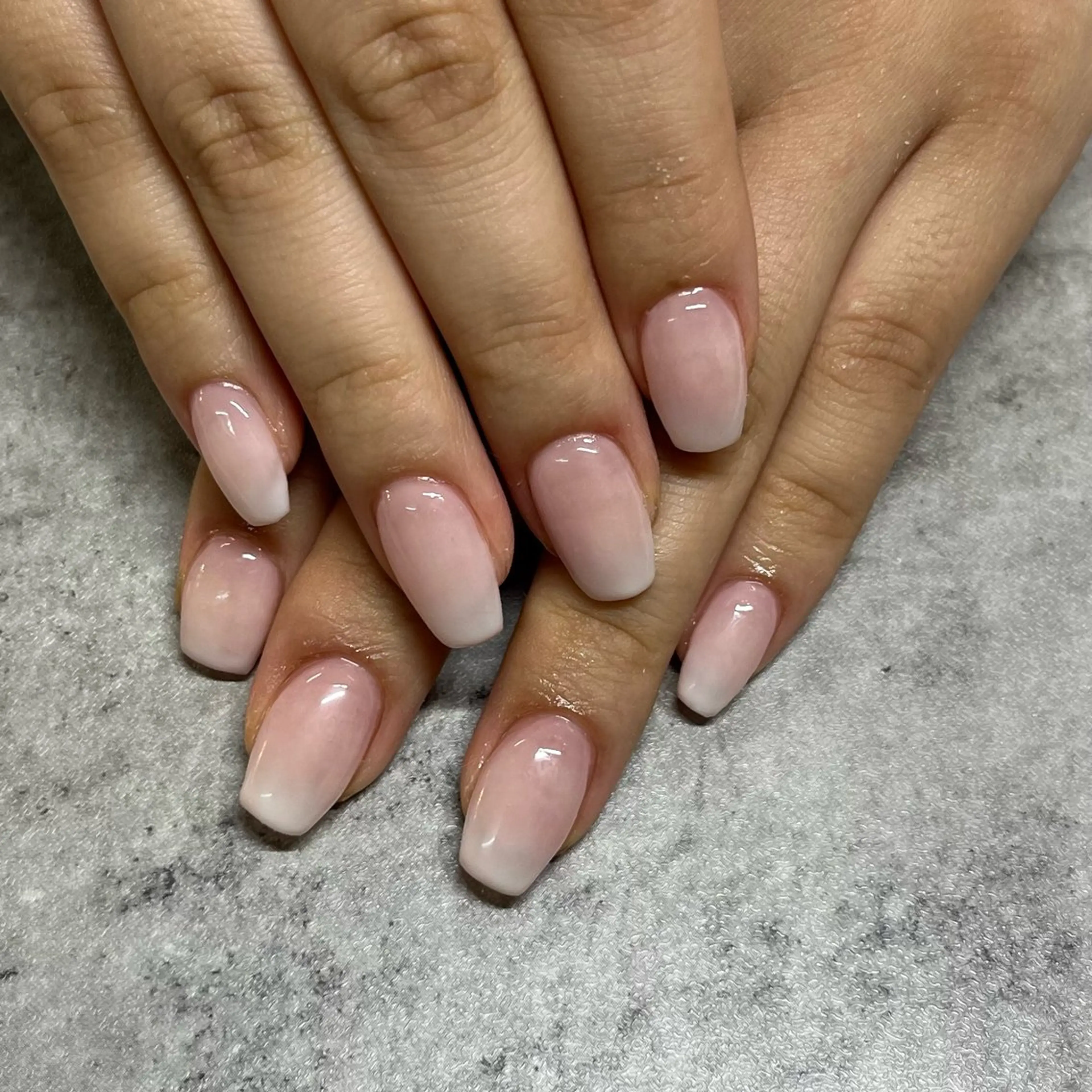 ネイル グラデーション Beauty salon smily 八尾店所属・nail salon smily momoのネイルデザイン