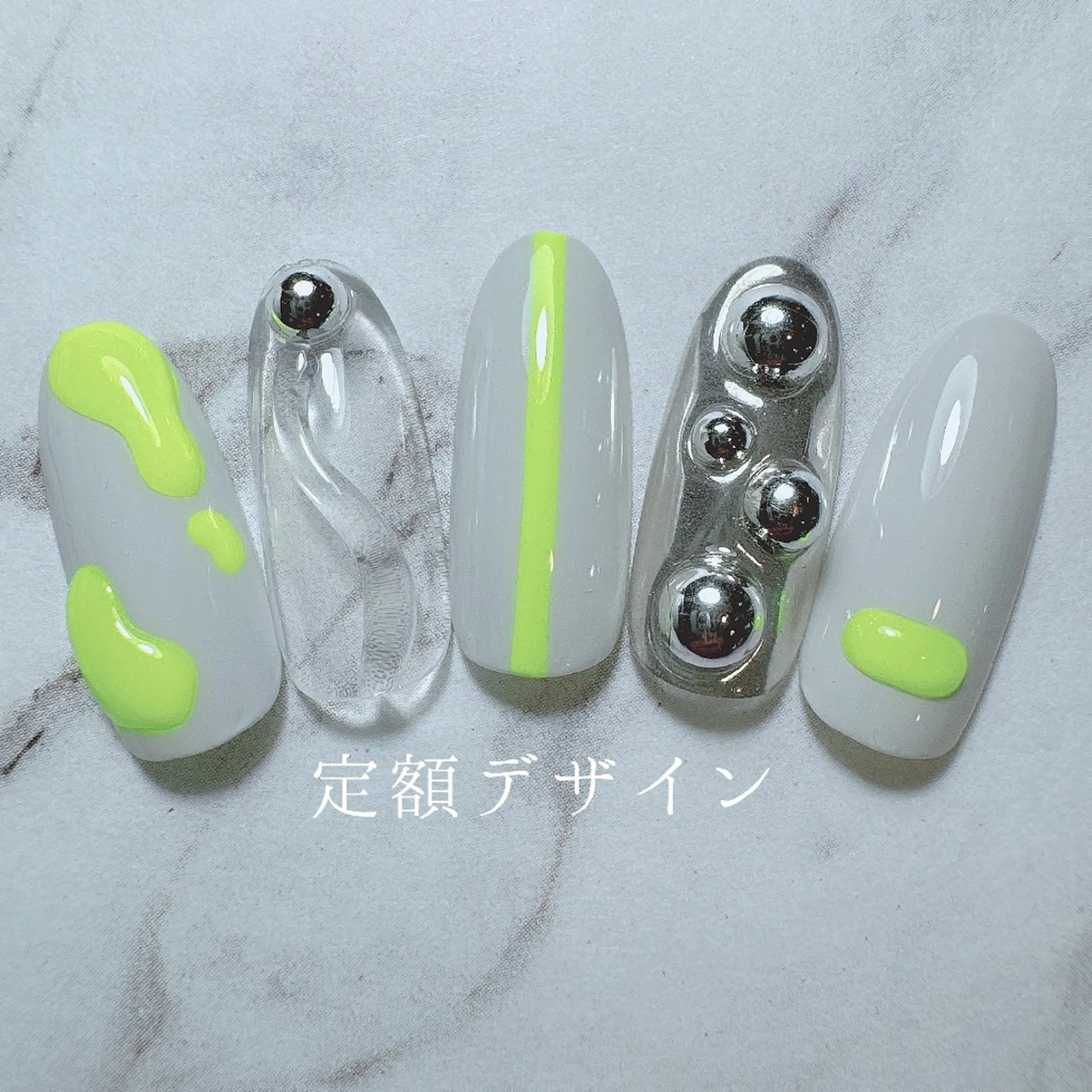 ネイル ハンドネイル 柴田 彩のネイルデザイン