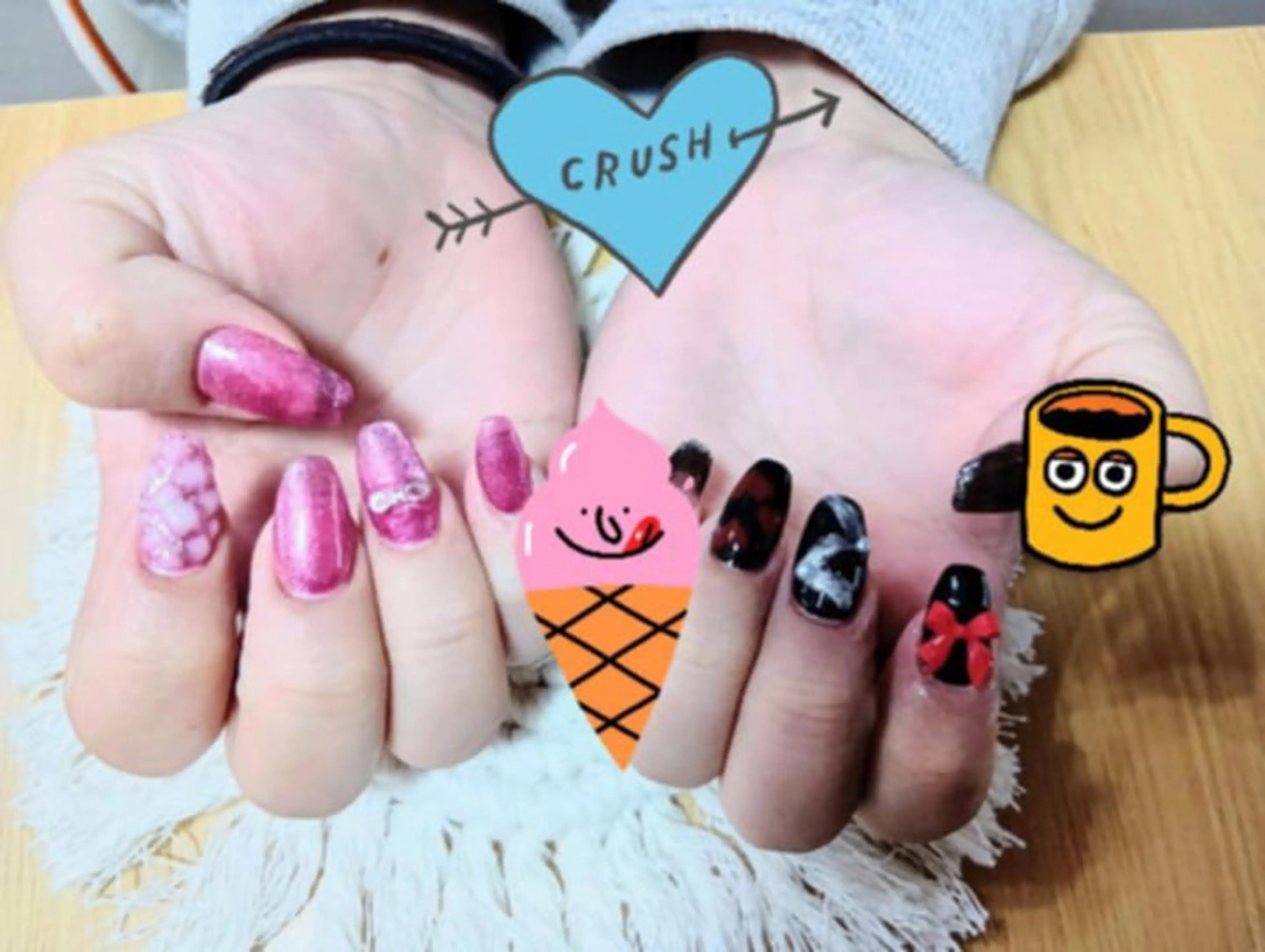 ネイル ヒナネイルサロン所属・Hina ネイルサロンのネイルデザイン