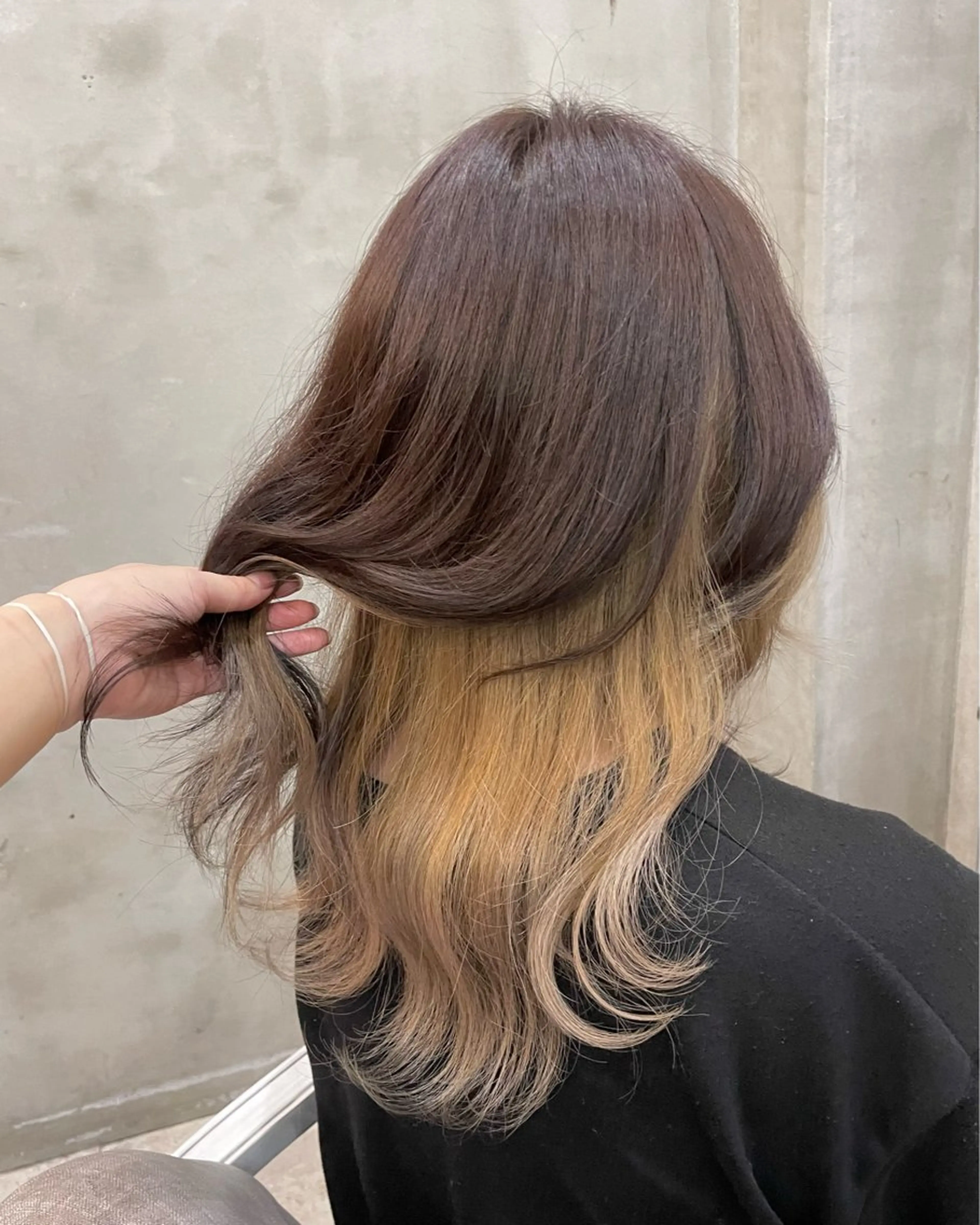 ロング カラー ヘアカラー トリートメント 【ピンク/韓国ヘア/ ヘアセット】亜海のヘアスタイル