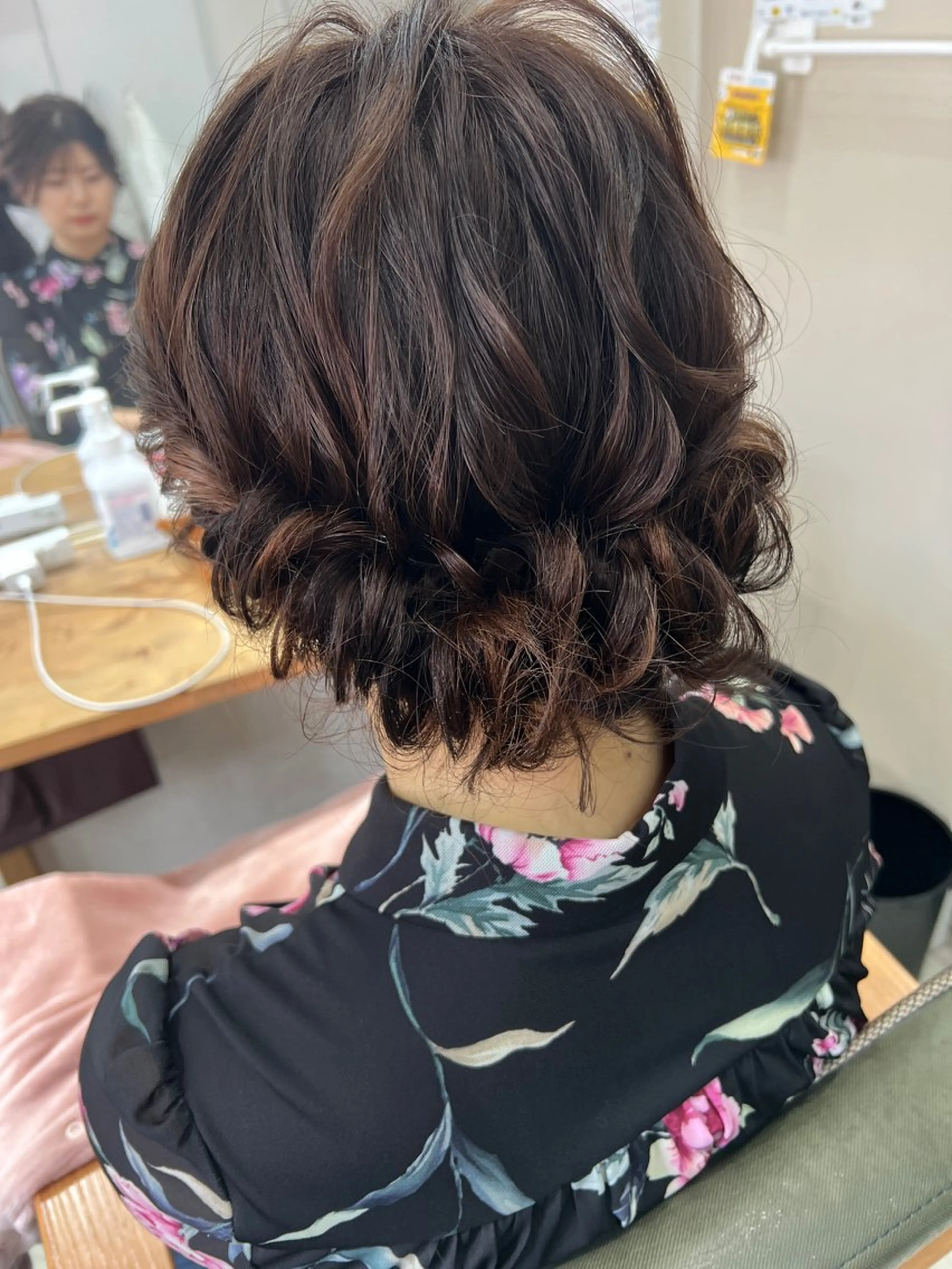 ミディアム 山室 敬義のヘアスタイル