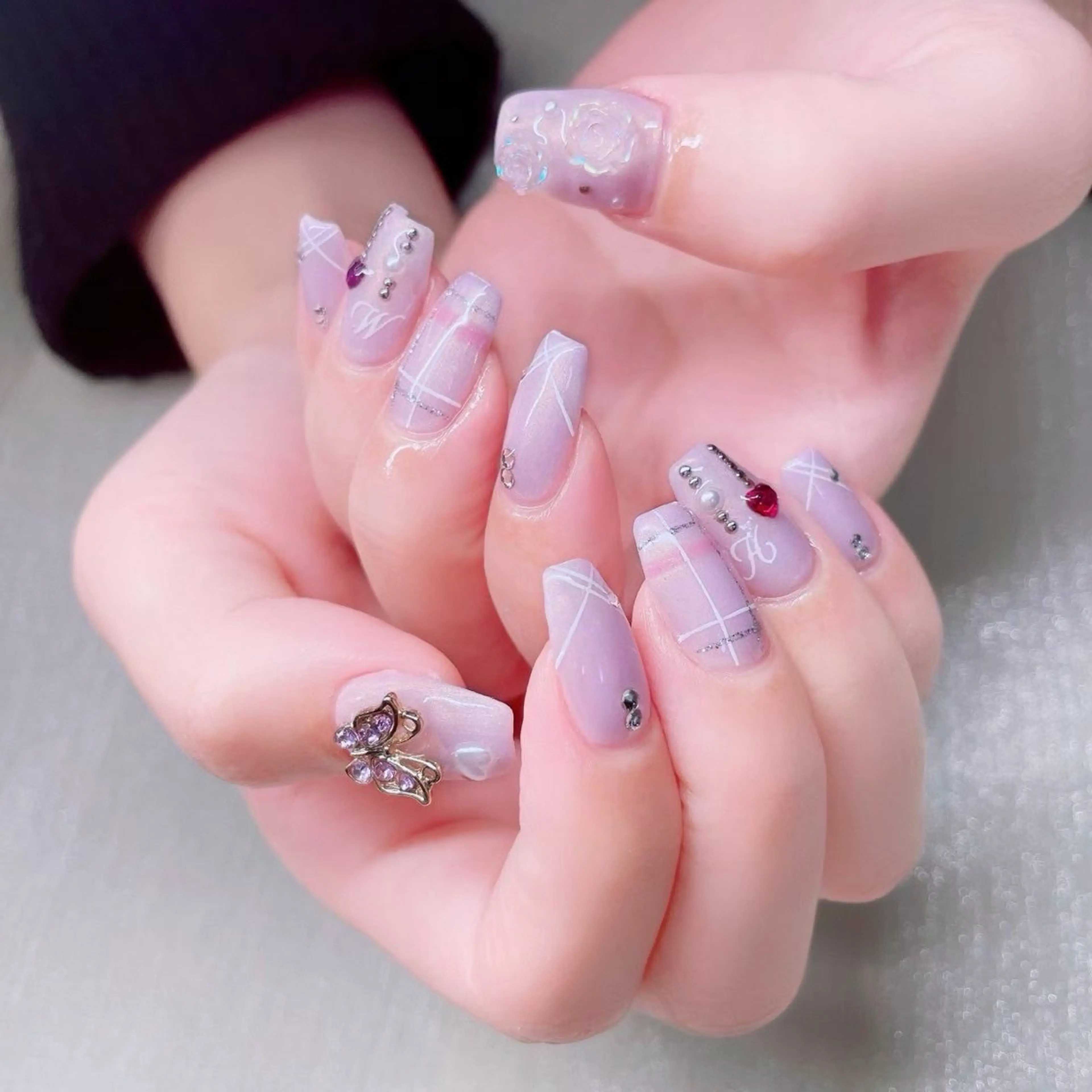 ネイル ストーンネイル ハンドネイル Nailist SUZU所属・Nailist suzuのネイルデザイン