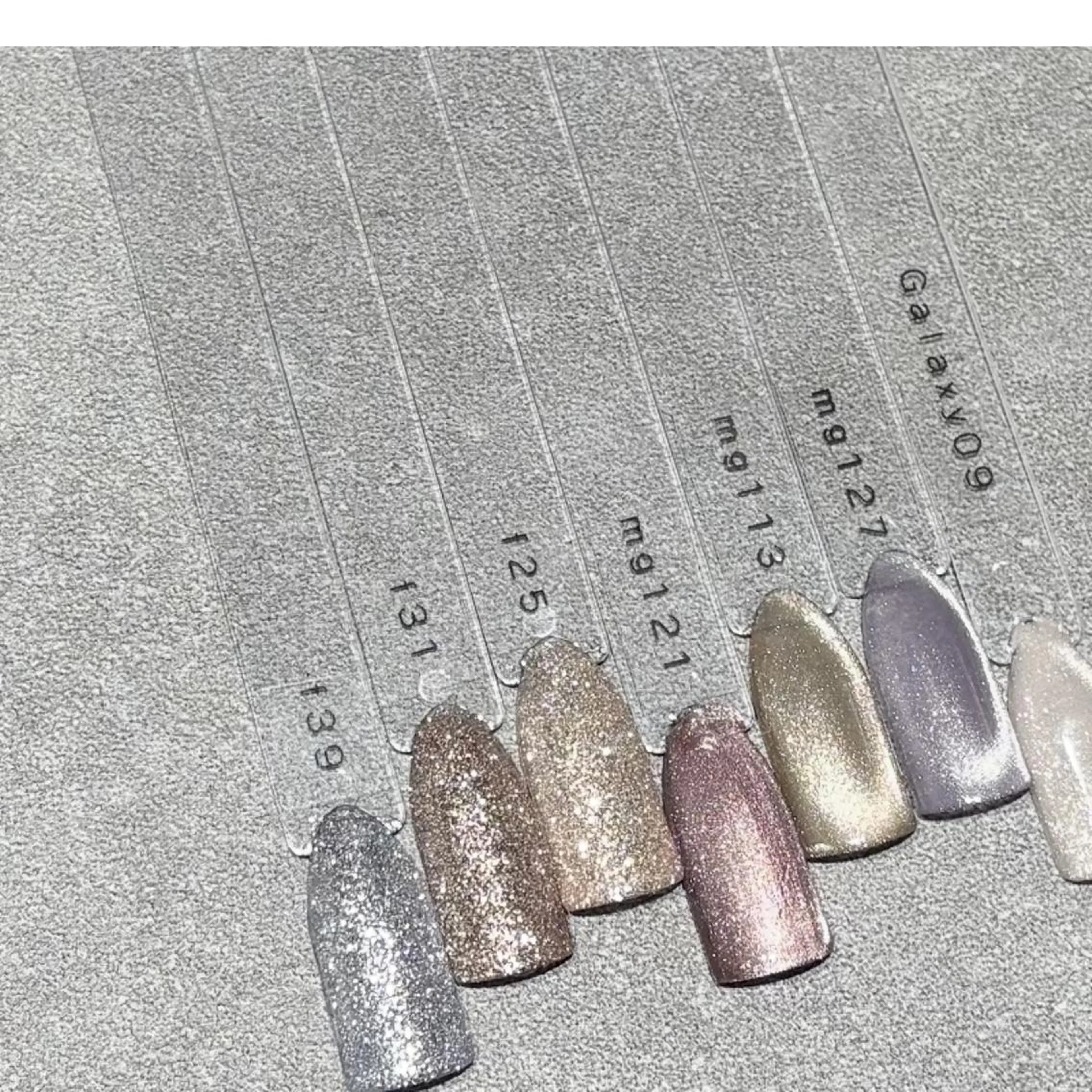 ＜オフ込み＞ハンド/マグネットorフラッシュワンカラーの写真