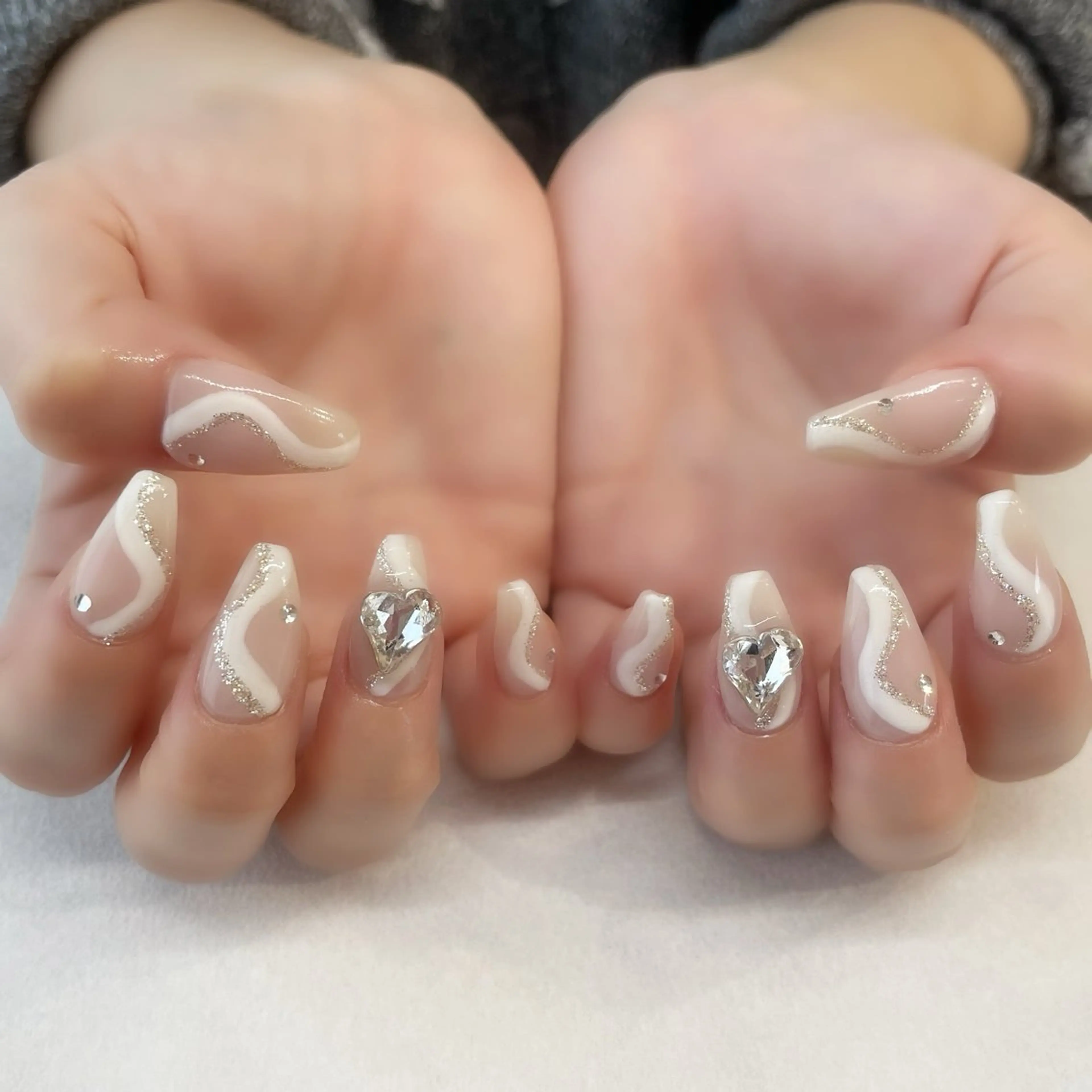 ネイル ハンドネイル 💎🐰 saki. m 🐰💎のネイルデザイン