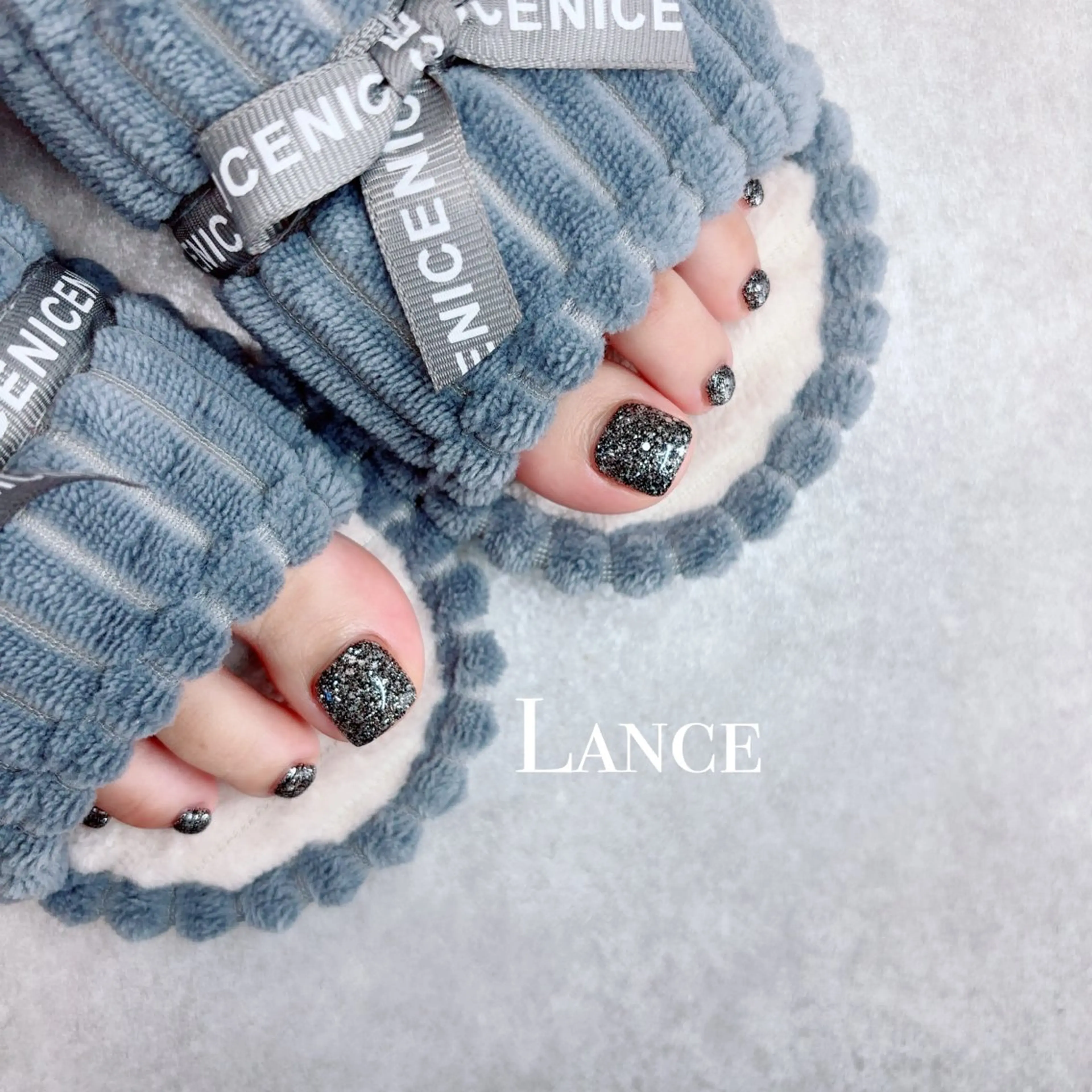 ネイル オーロラネイル フットネイル 氷ネイル・うるうるネイル キラキラネイル 韓国ネイル フットネイル Lance nailのネイルデザイン