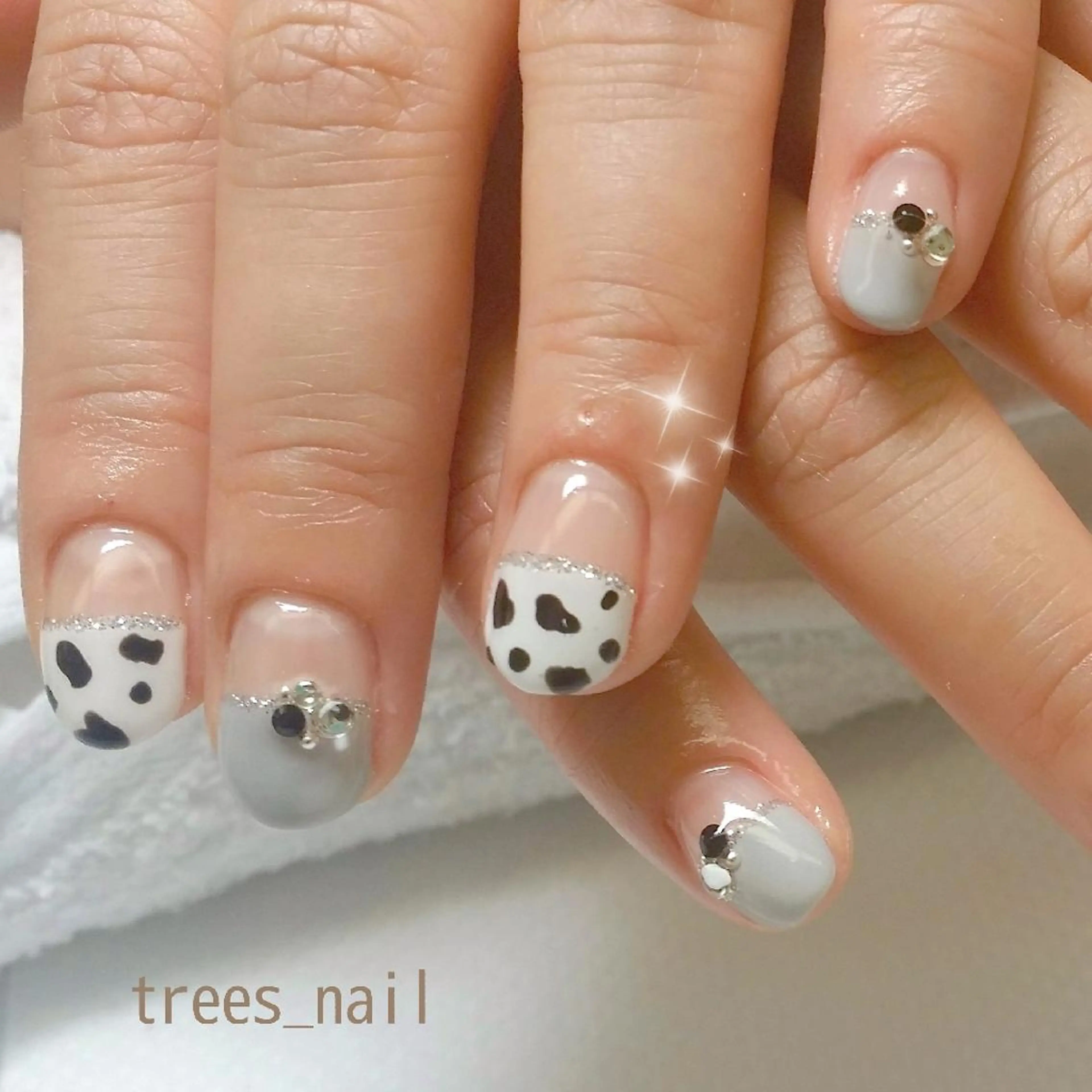 ネイル フレンチネイル ハンドネイル フットネイル trees_ nailのネイルデザイン