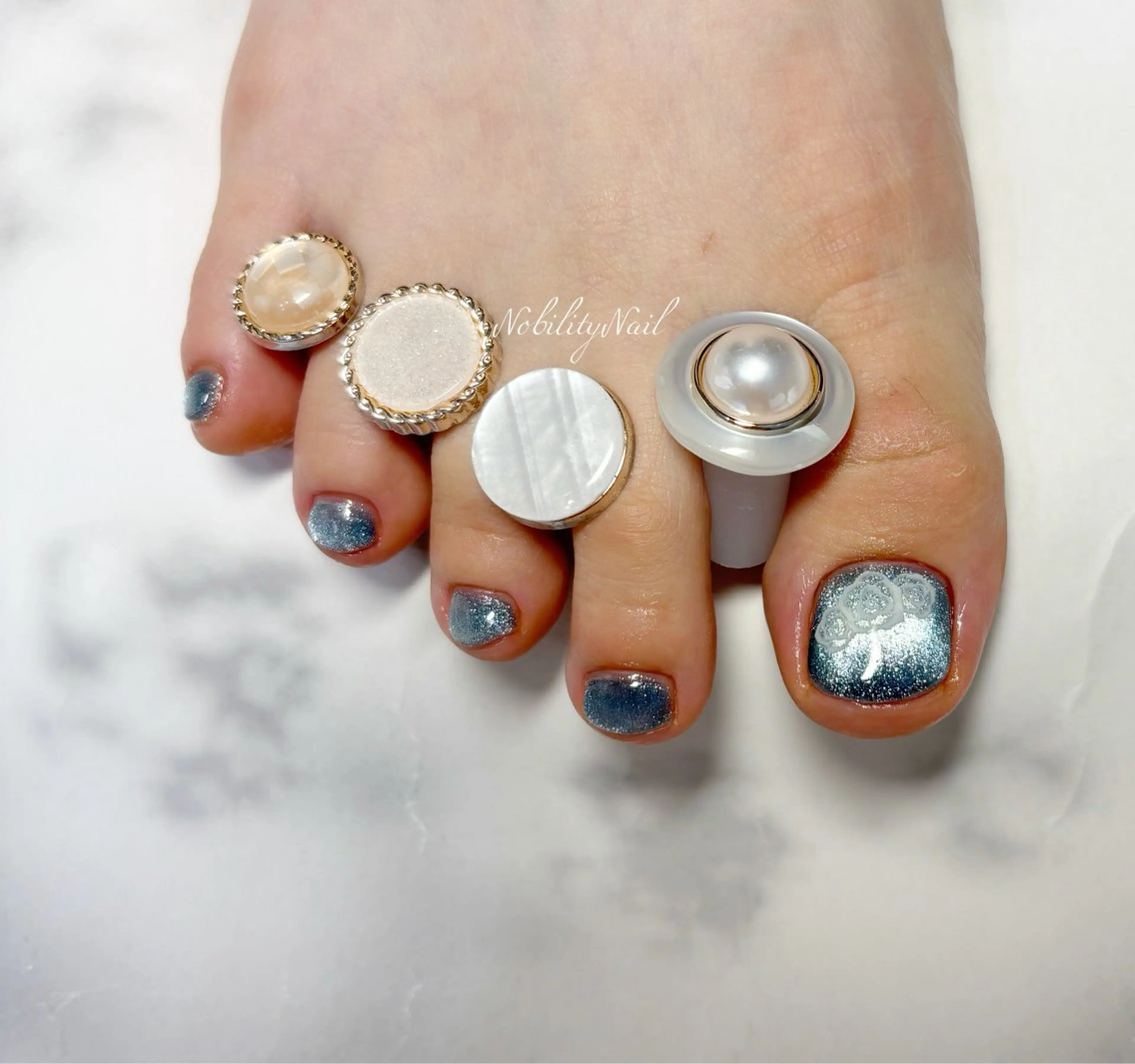 ネイル フットネイル ネイルサロンNobilityNail所属・風口 麻由子のネイルデザイン