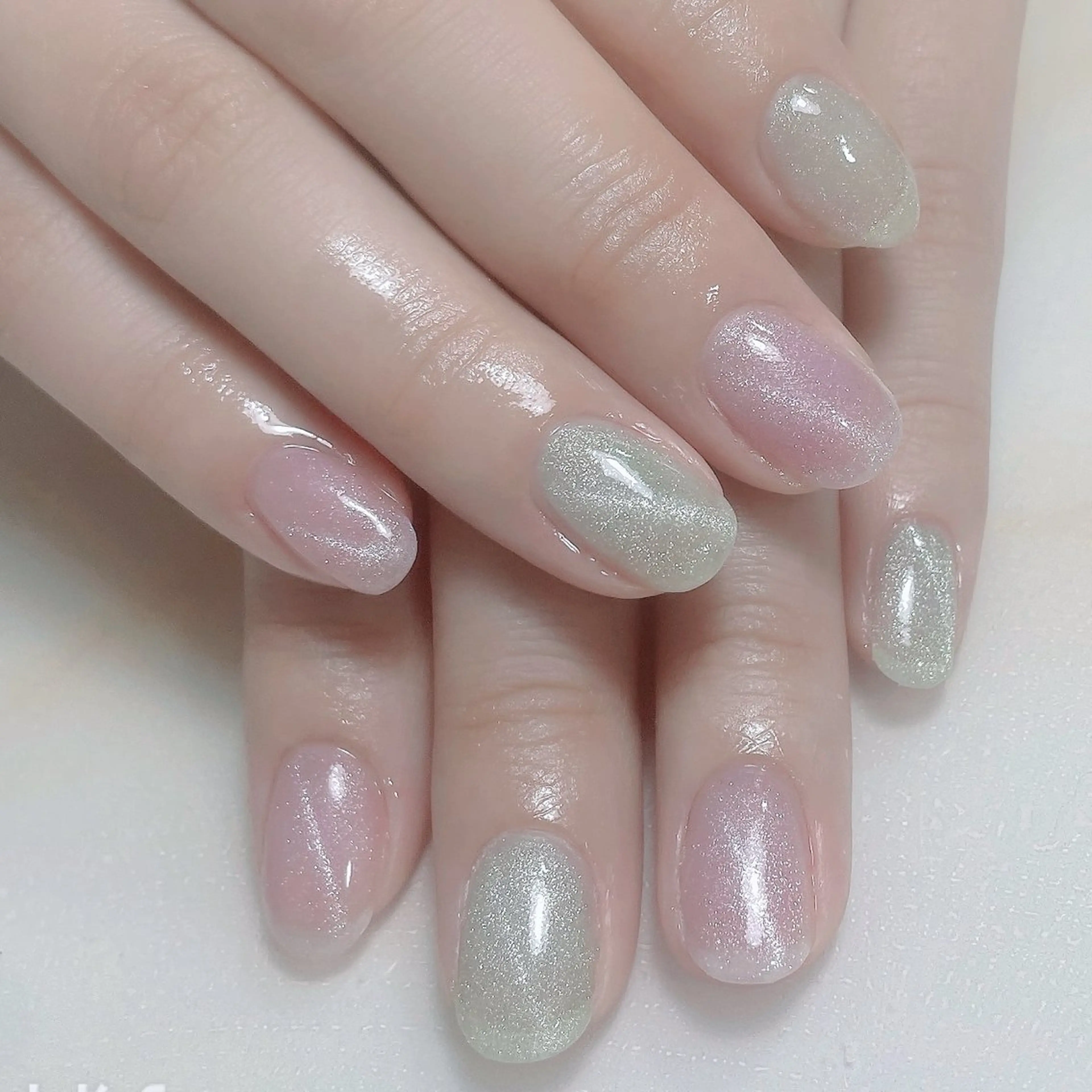 ネイル アートネイル フレンチネイル ジェルネイル グラデーション 韓国ネイル ハンドネイル 久保田 マリコのネイルデザイン