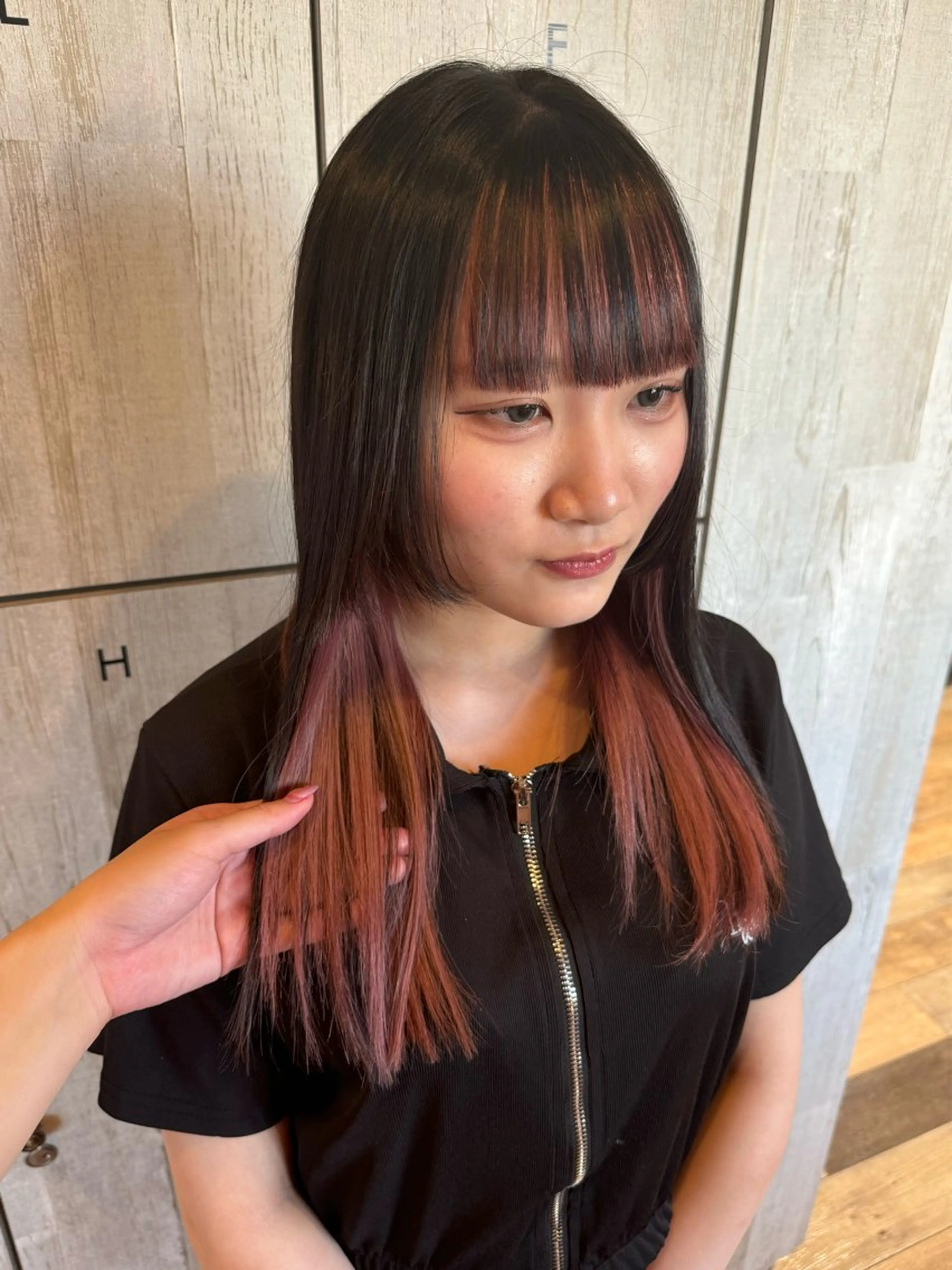 ロング カラー ヘアカラー トリートメント なつき/ 艶カラー/縮毛矯正のヘアスタイル