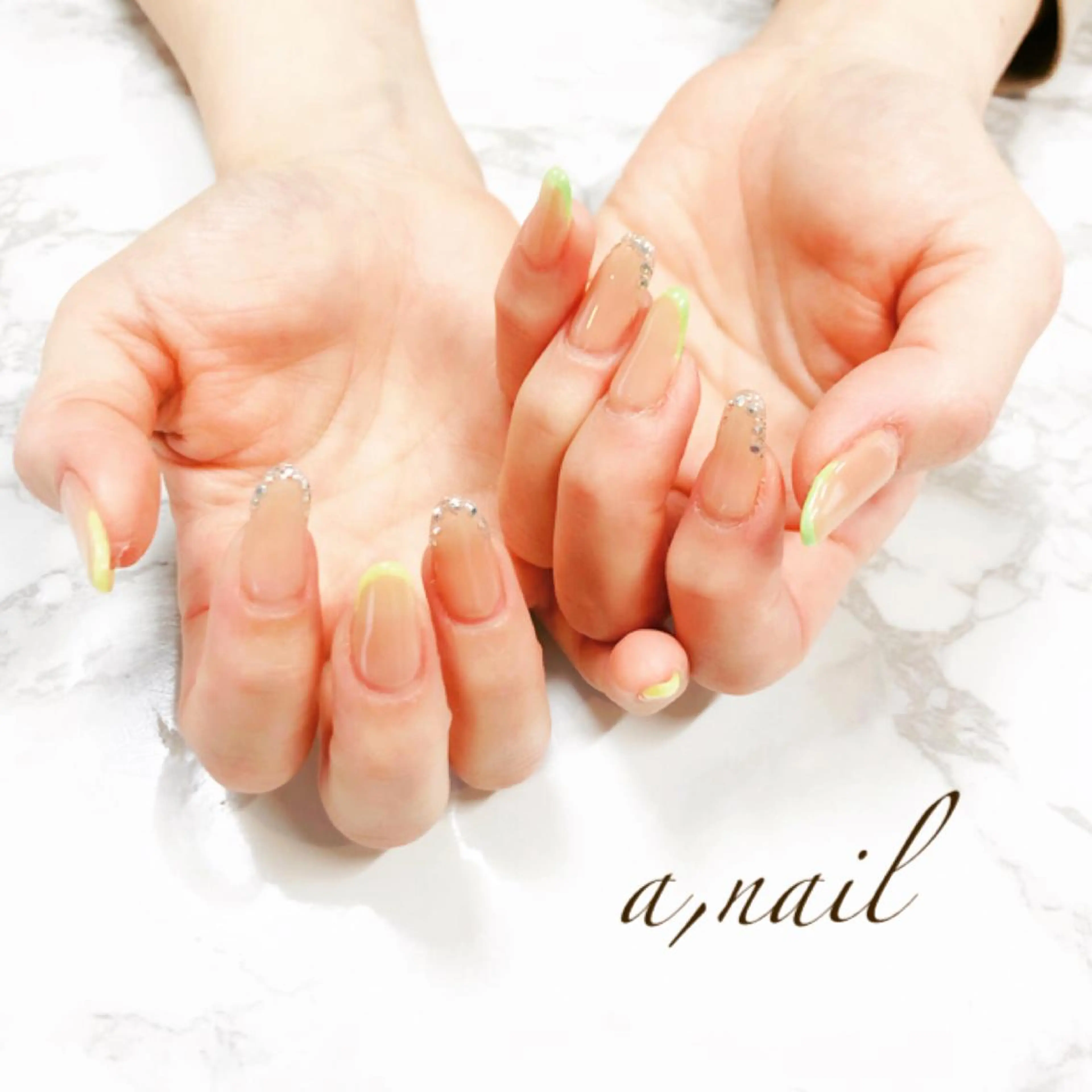 ネイル フットネイル フレンチネイル ジェルネイル グラデーション ラメ(グリッター) ハンドネイル ネイルサロン エーネイルのネイルデザイン