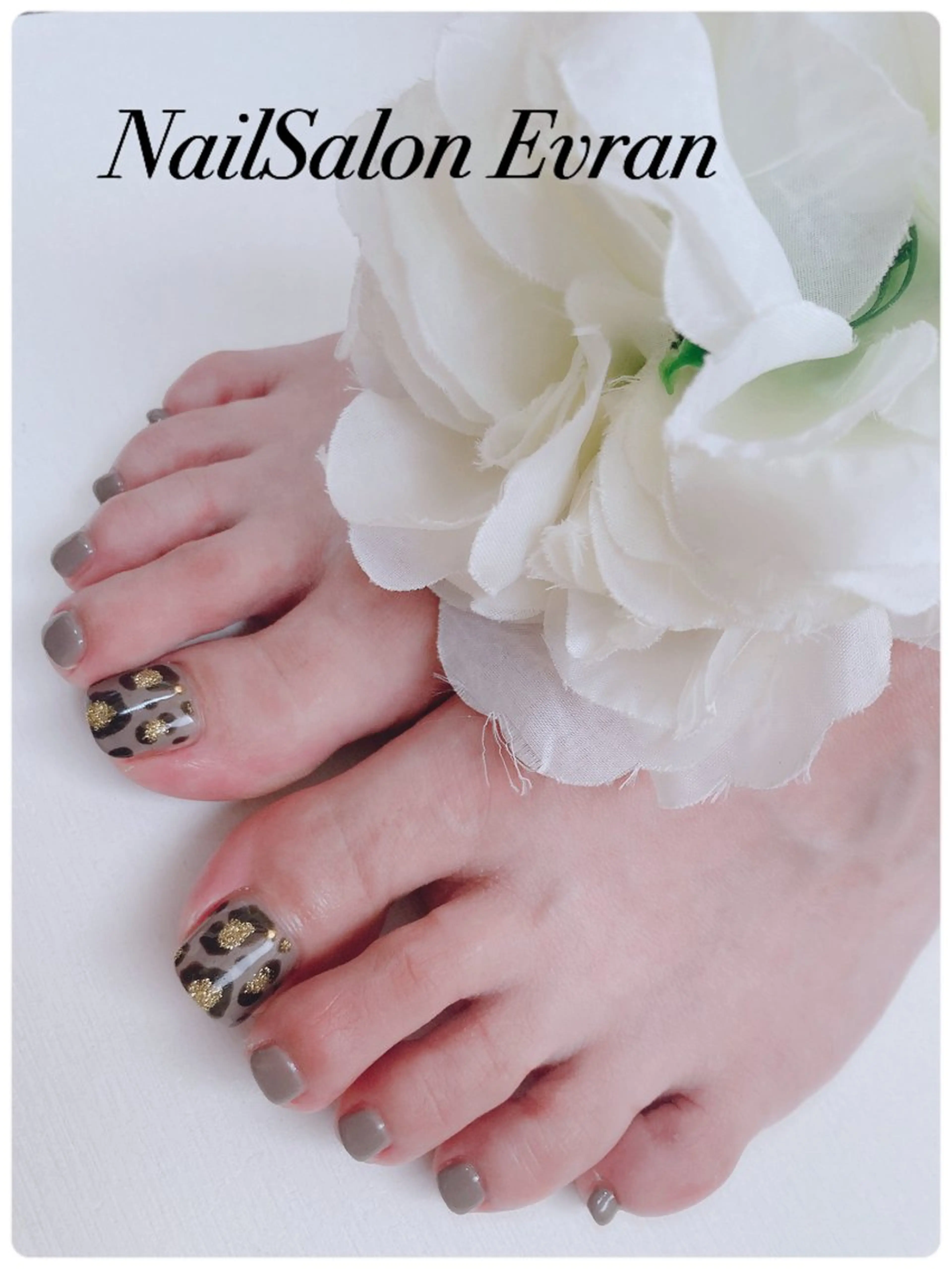 ネイル アートネイル フレンチネイル マグネットネイル 持ち込み ニュアンスネイル フットネイル Nail salon Evranのネイルデザイン