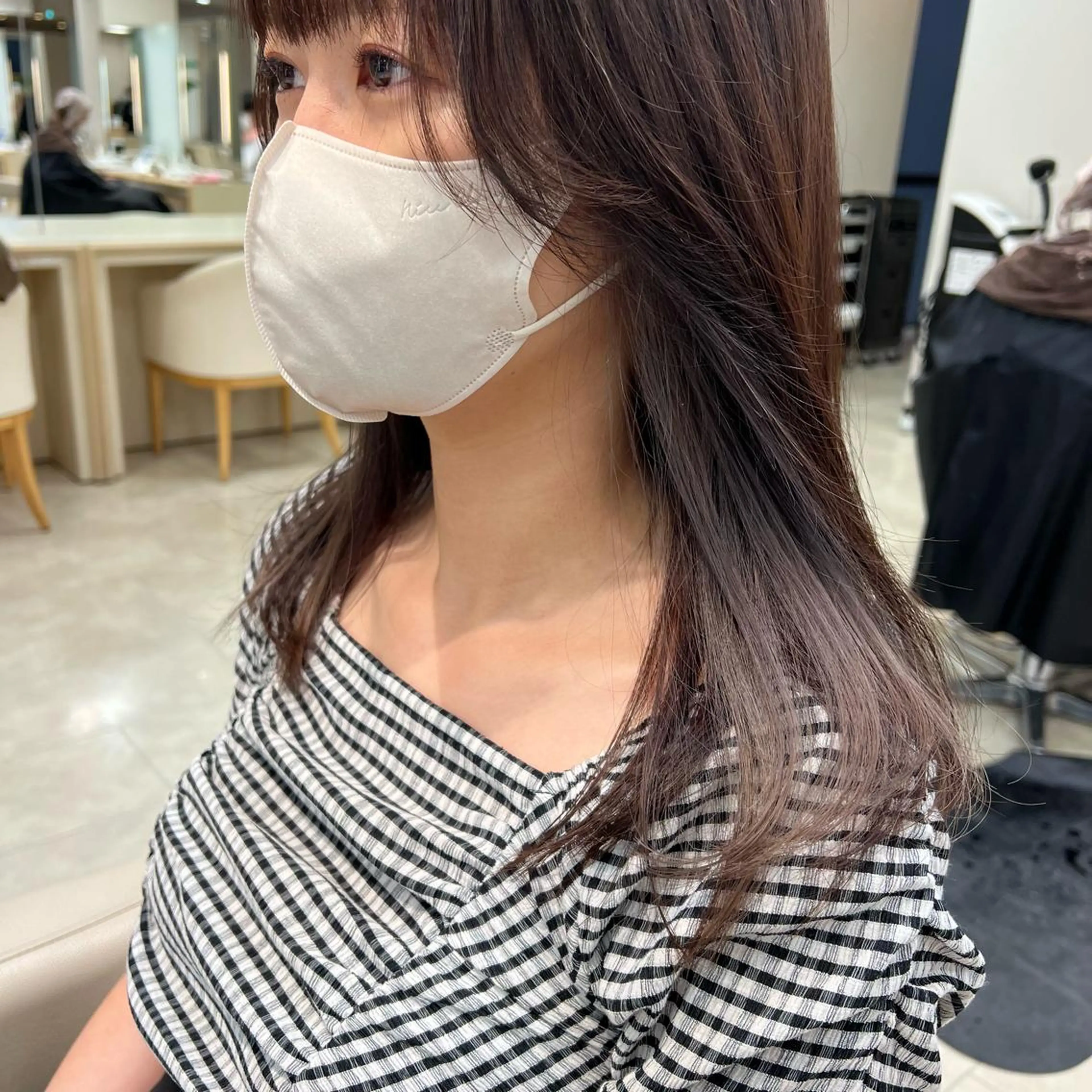 ロング カラー イヤリングカラー 似合わせ.ﾍｱｾｯﾄ 得意🌹井上美沙のヘアスタイル