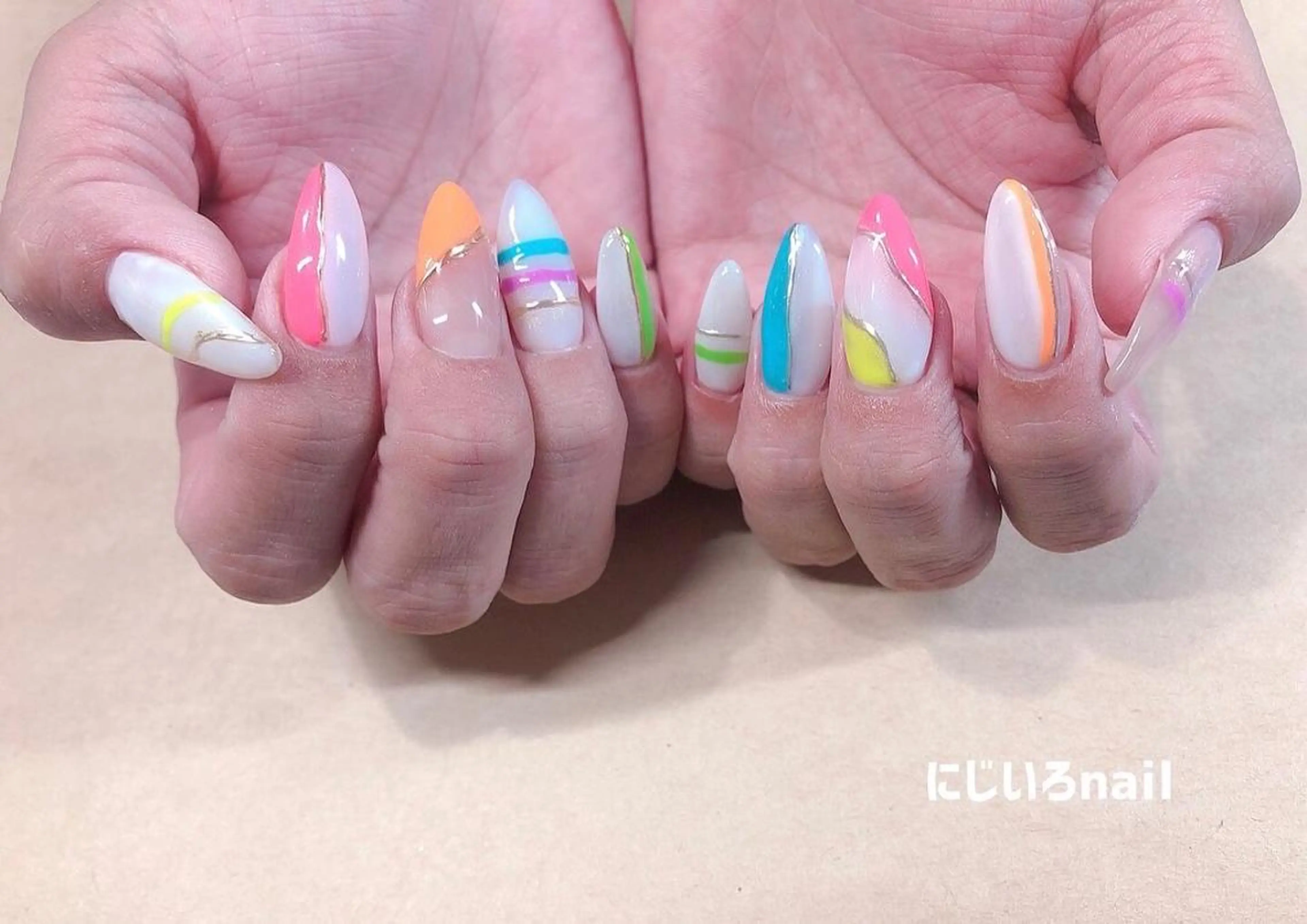 ネイル にじいろ nailのネイルデザイン