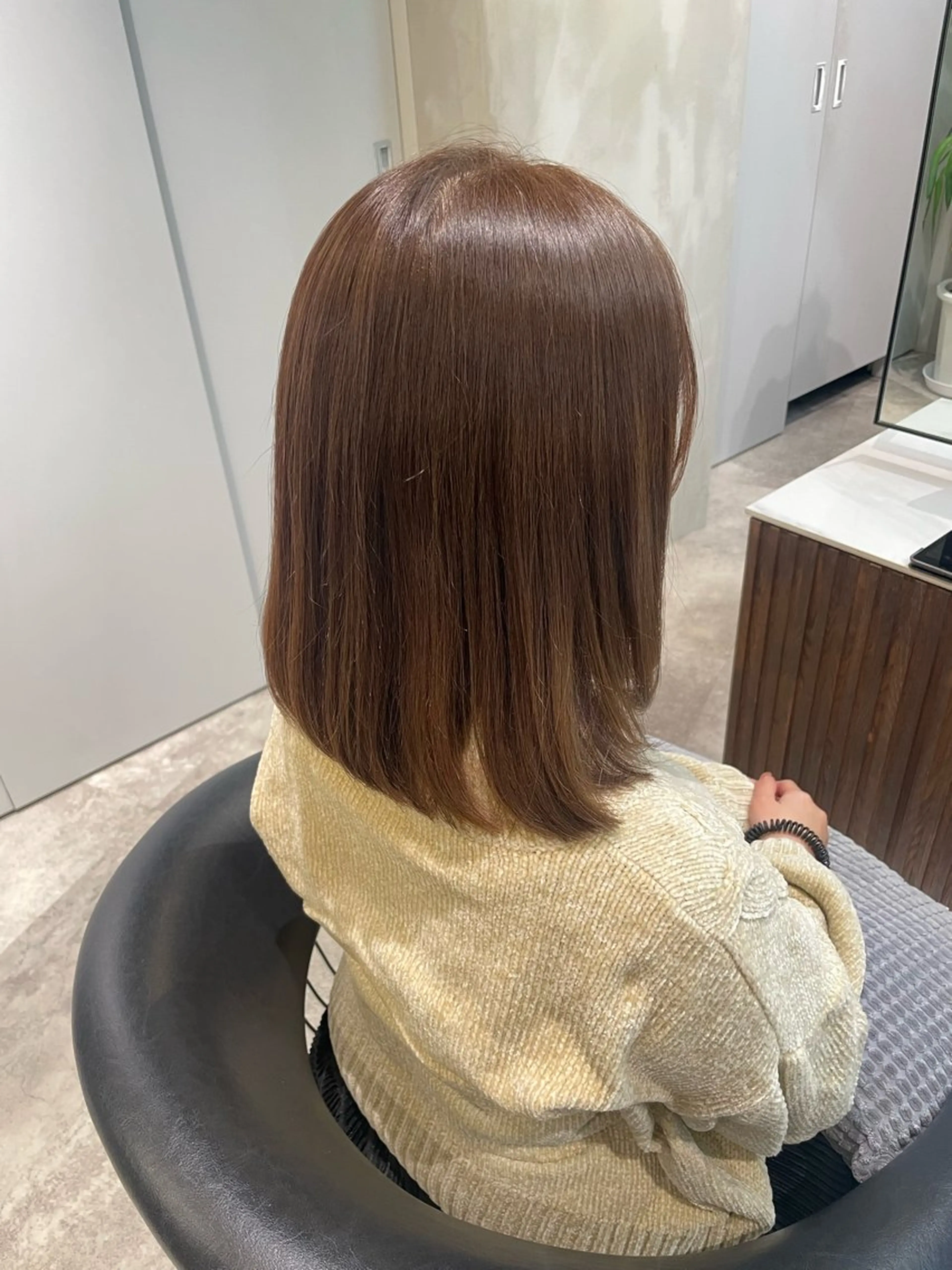 ミディアム Toiro 新宿所属・新宿/新宿三丁目 yuinaのヘアスタイル