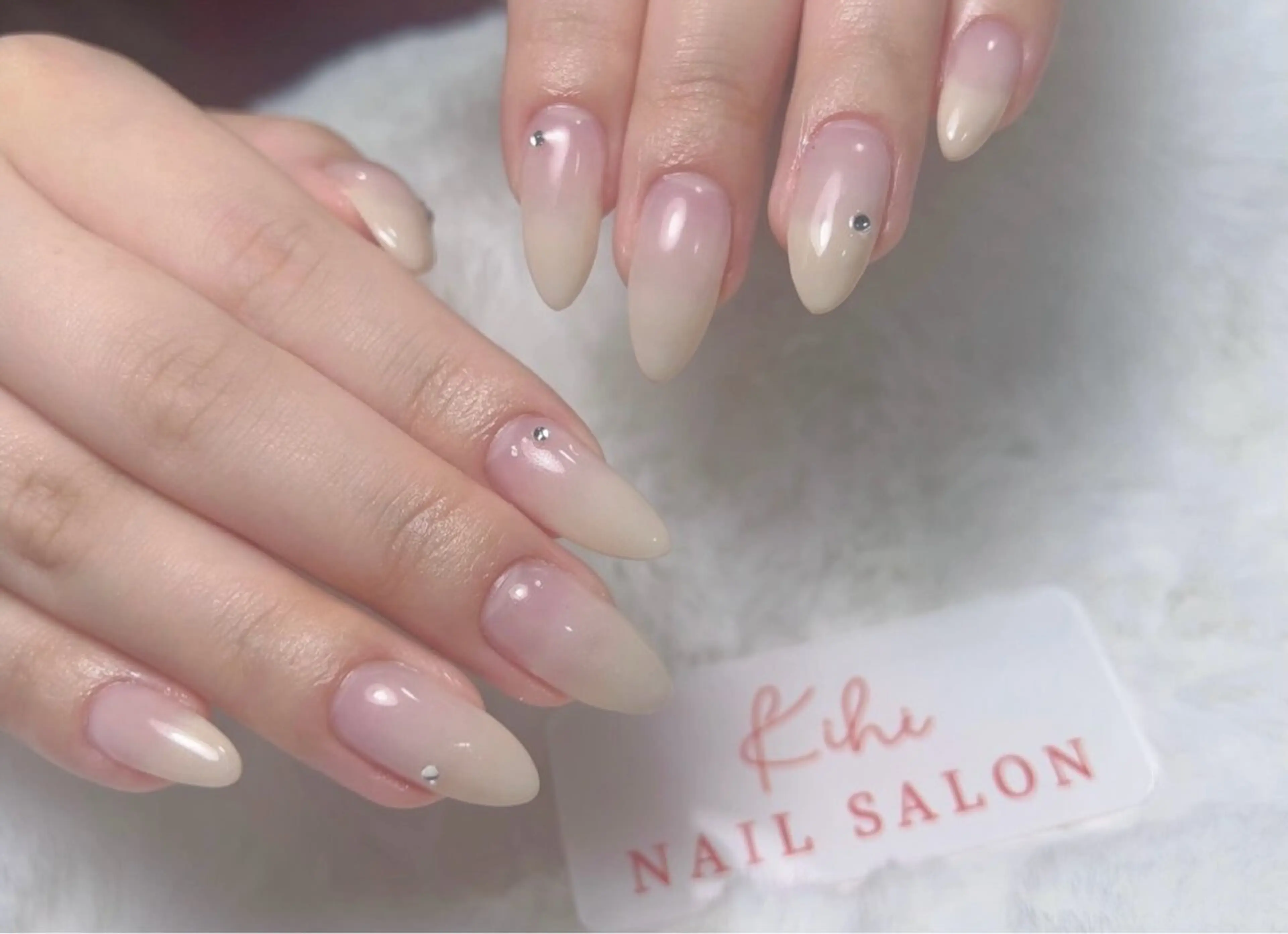 ネイル ハンドネイル 清水 ユナのネイルデザイン