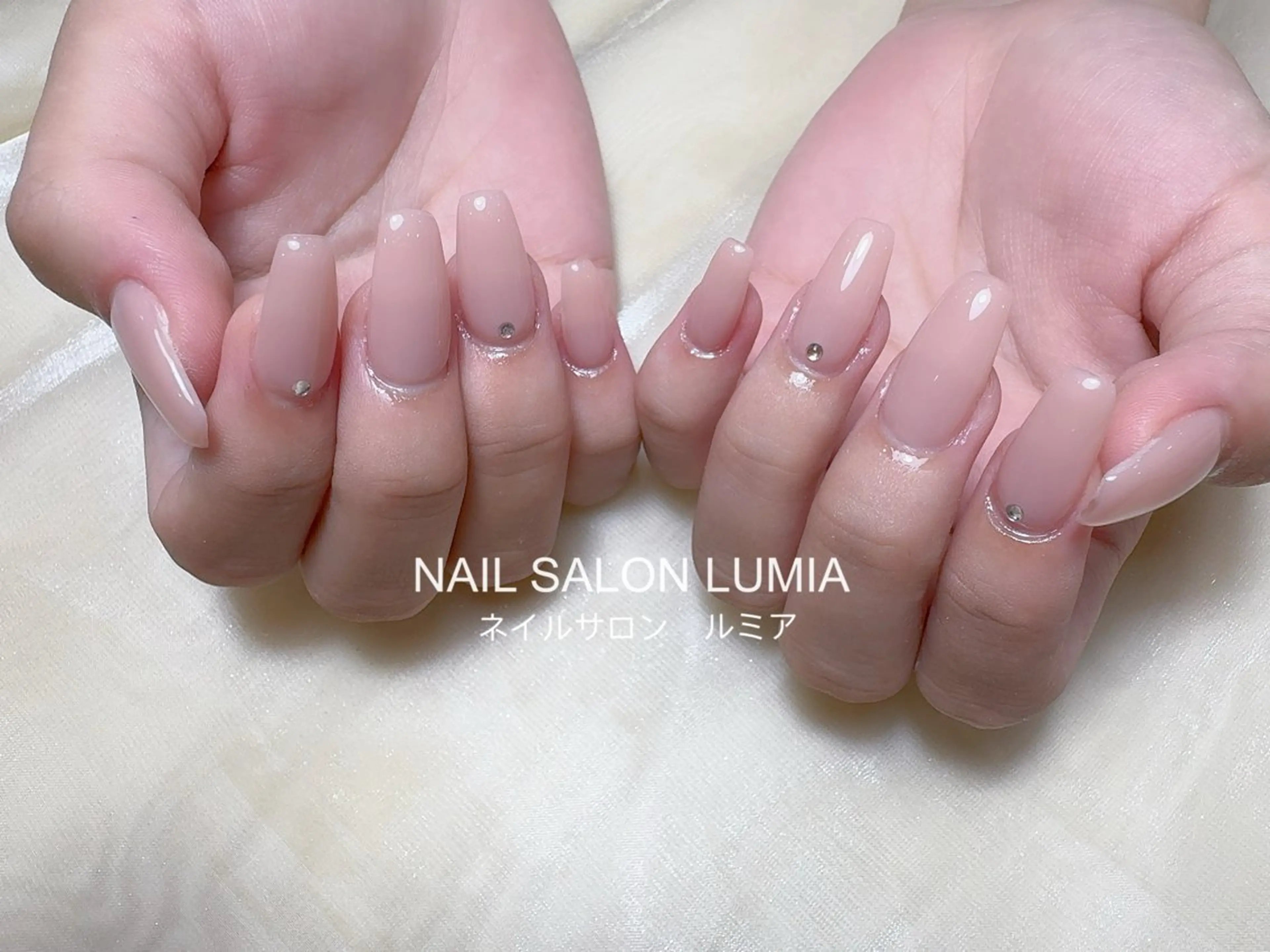 ネイル ハンドネイル ネイルサロン ルミア Lumia 店長のネイルデザイン