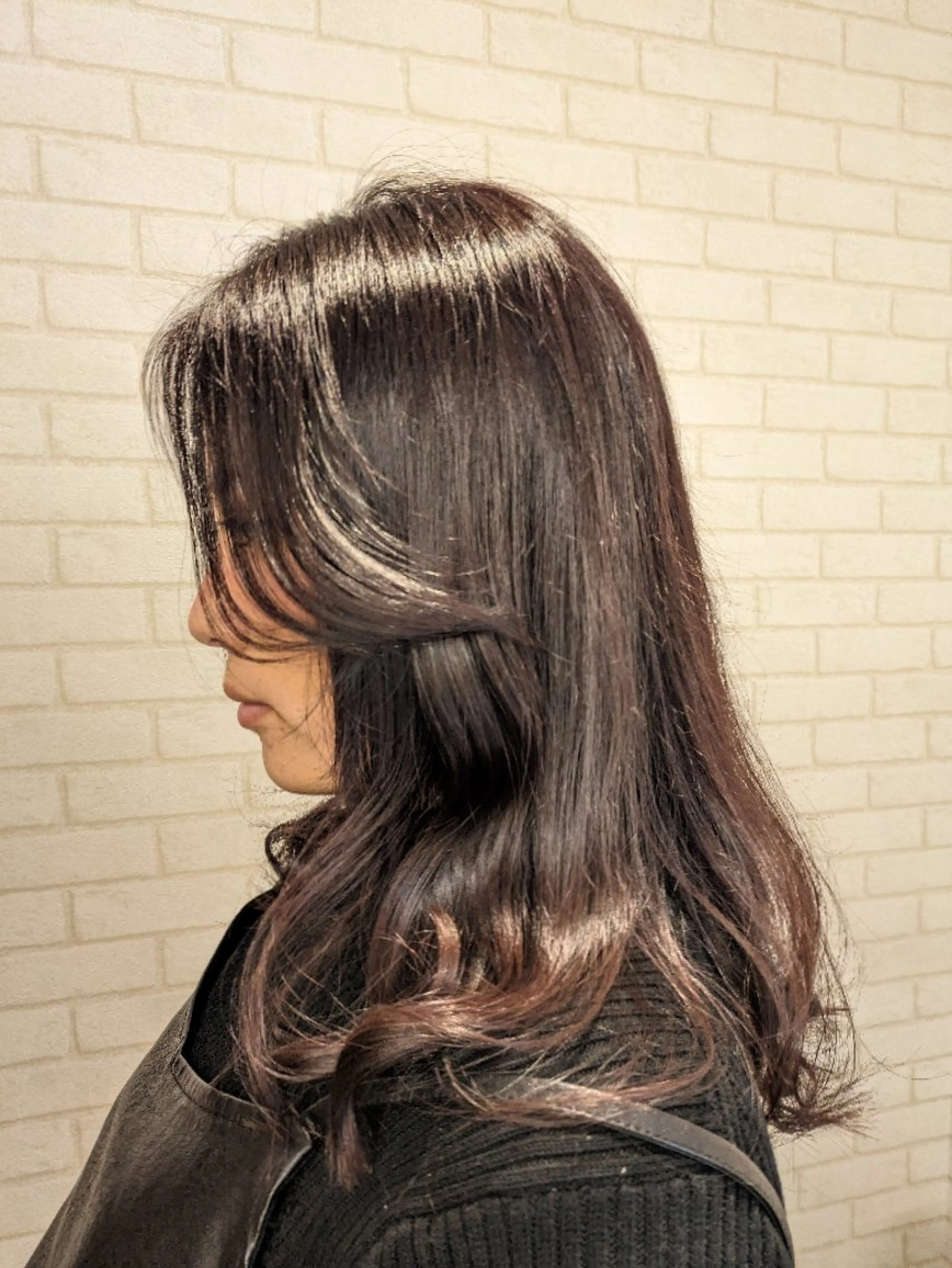 セミロング カラー ピンクカラー 根岸 進のヘアスタイル