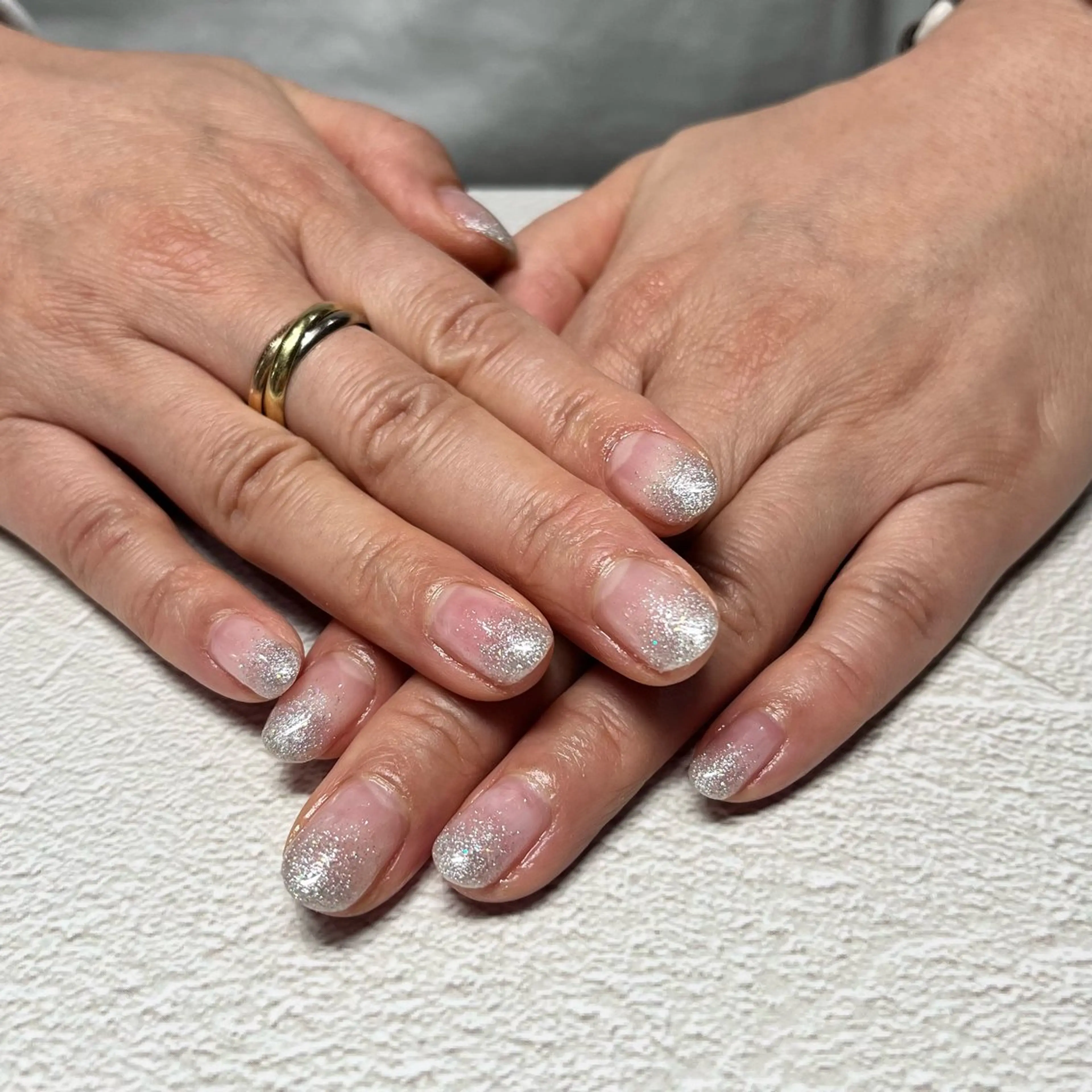 ネイル フラッシュネイル グラデーション ラメ(グリッター) ラメグラデーション キャンアイドレッシー宇都宮店所属・樋口 夢子のネイルデザイン