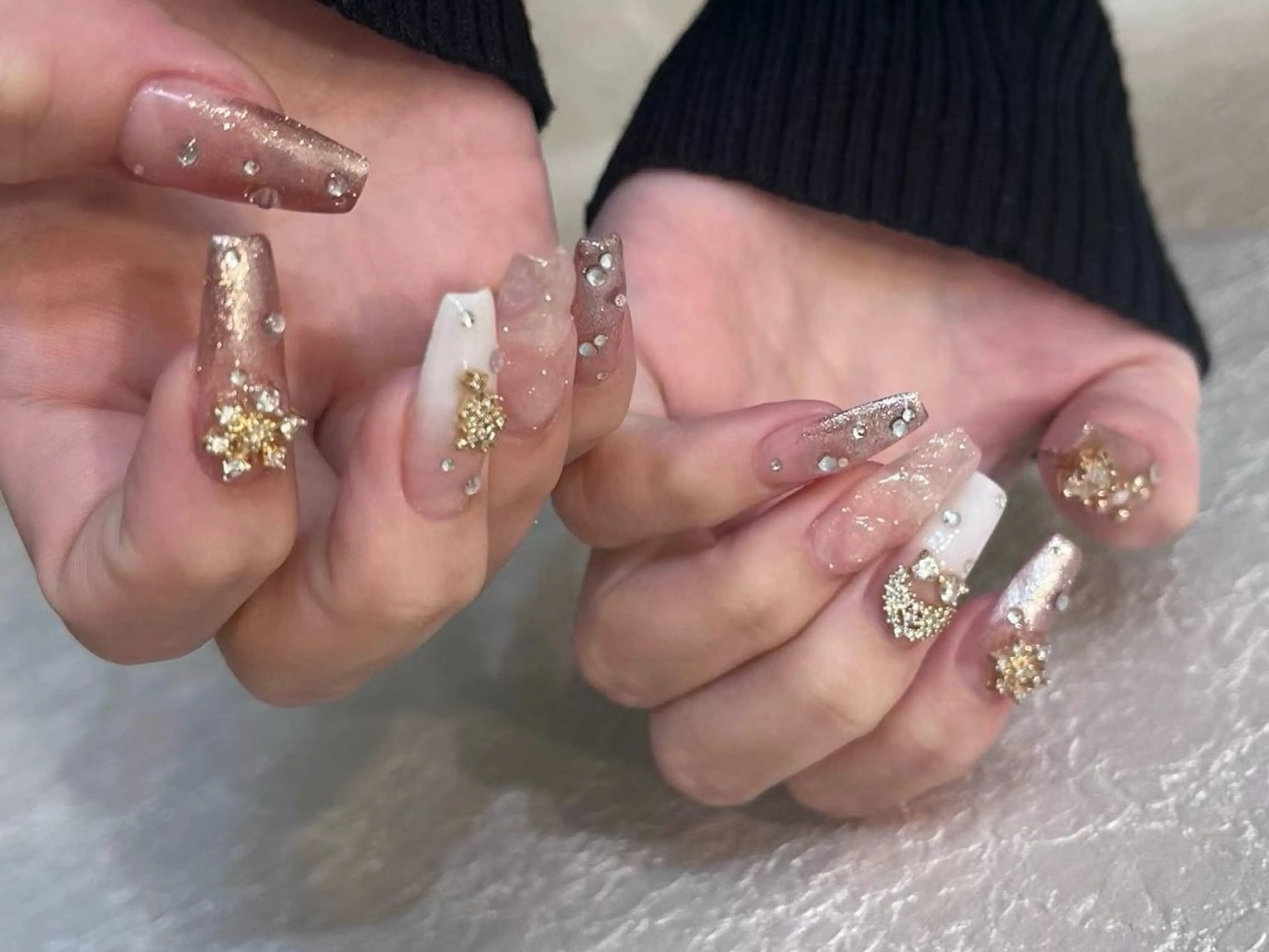 ネイル アートネイル フラワーネイル フットネイル ジェルネイル マグネットネイル Babarla nailのネイルデザイン