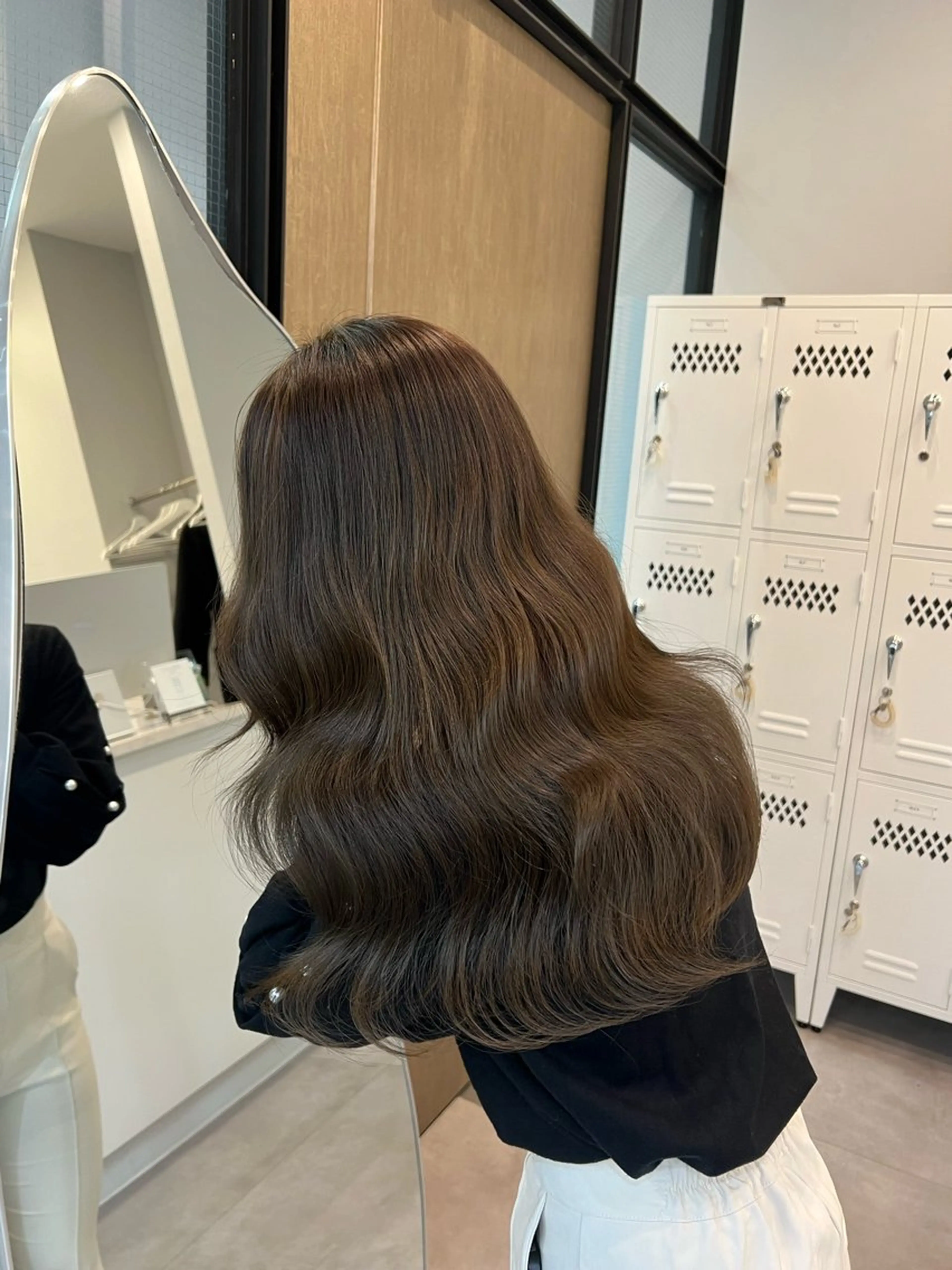 ロング カラー ヘアアレンジ 宇田川 結菜のヘアスタイル