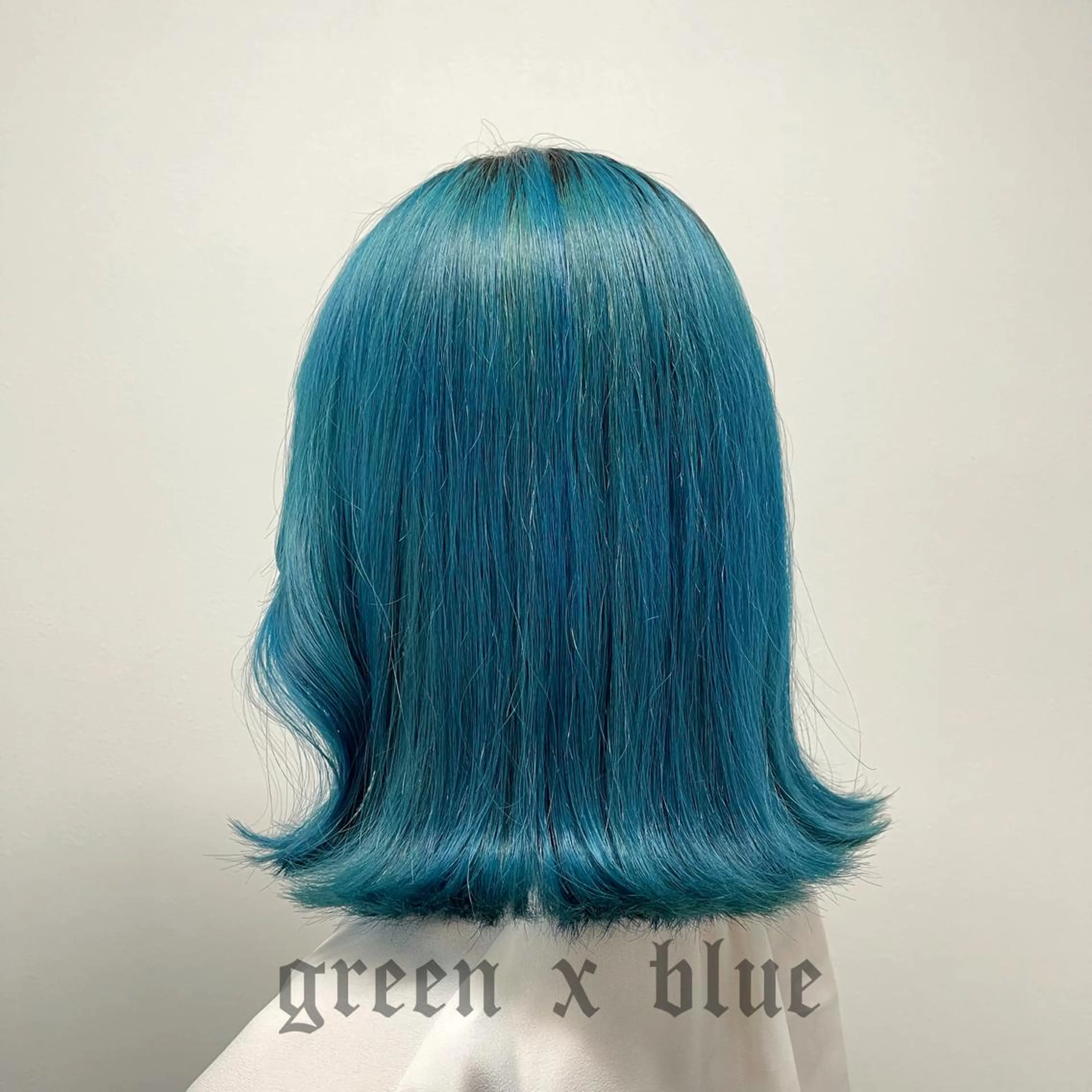 ロング カラー 𝘳𝘺𝘰𝘬𝘢 髪質改善／ブリーチのヘアスタイル