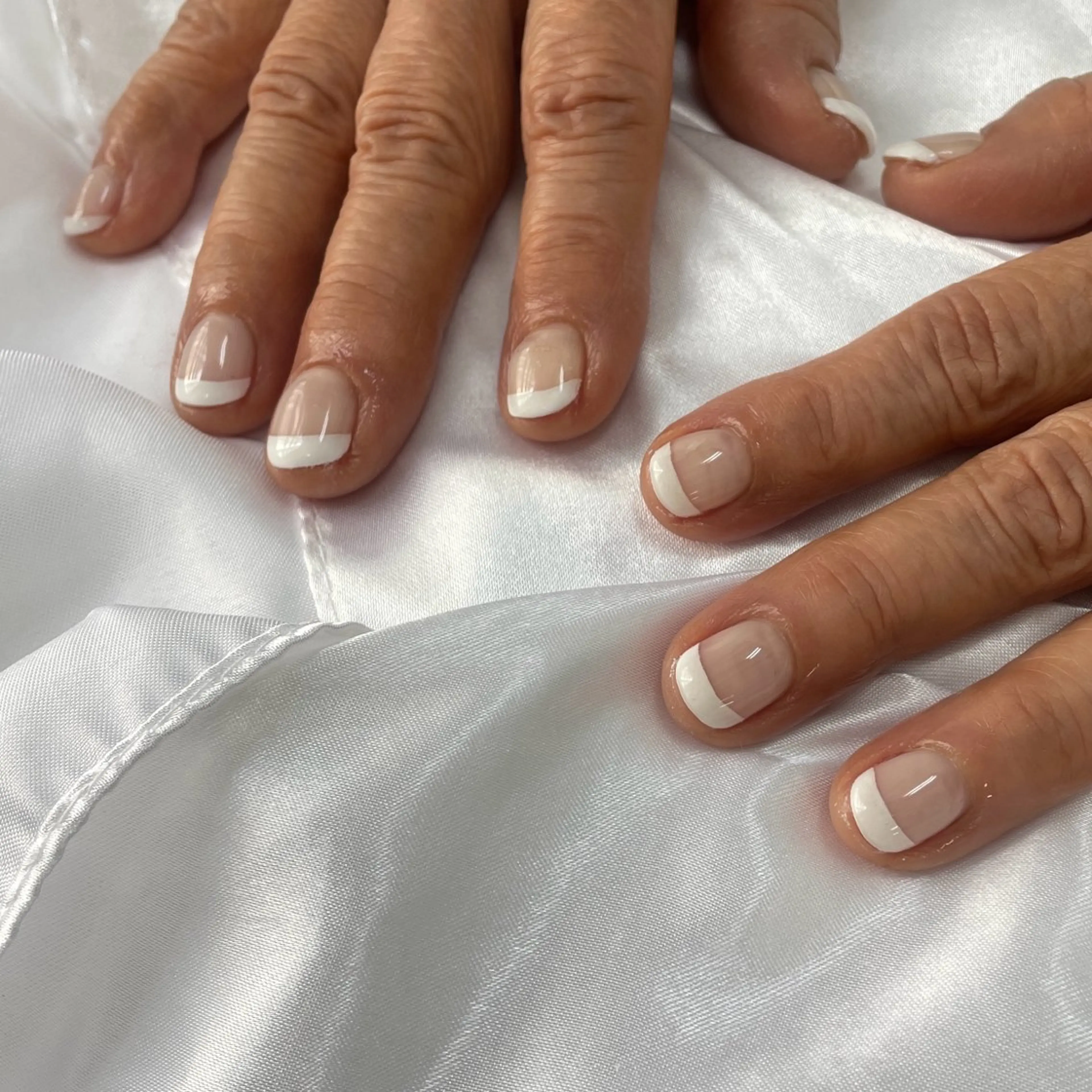 ネイル ハンドネイル 友井川 綾華のネイルデザイン