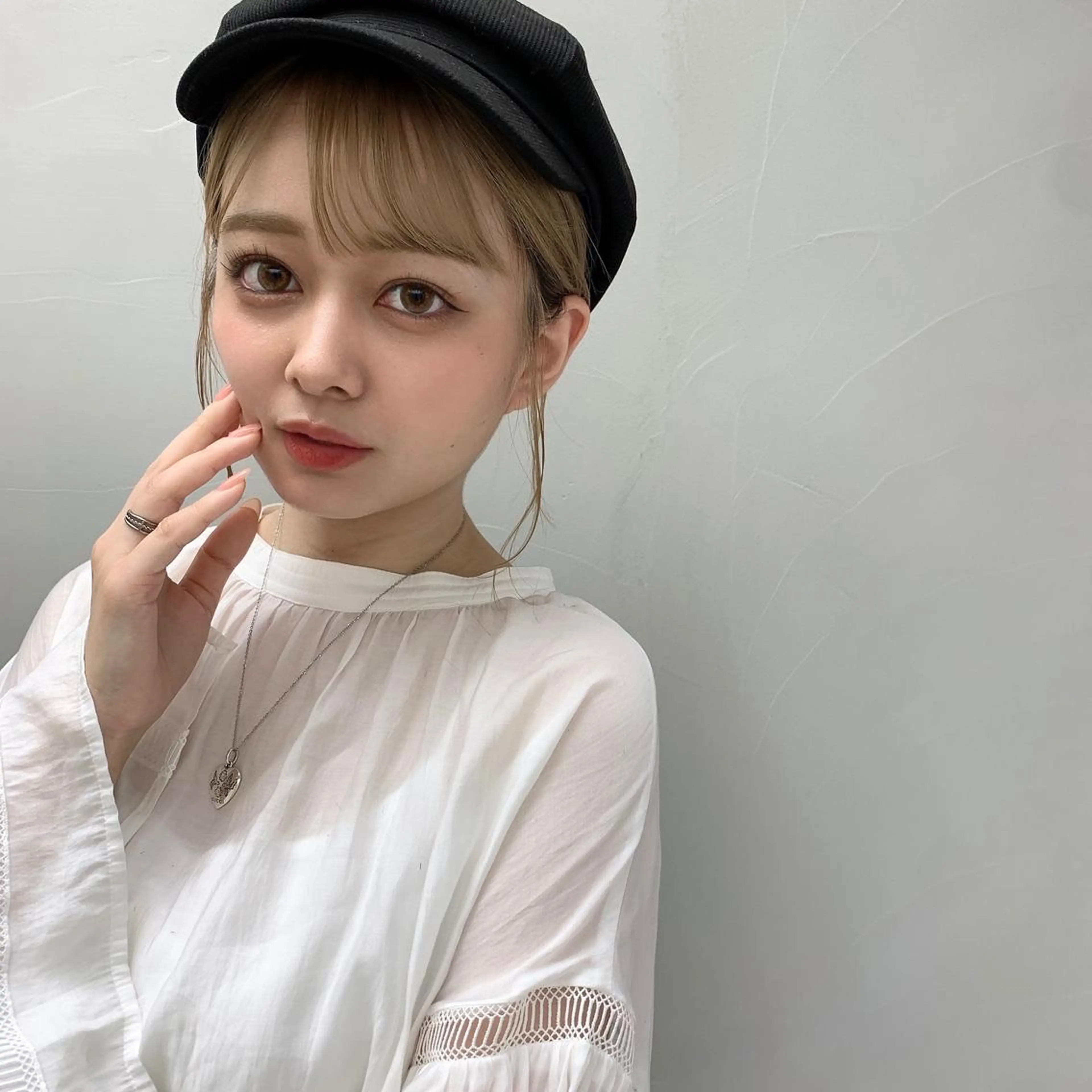 ミディアム beautism clock所属・韓国風🇰🇷うる艶 レイヤー/海青🫧のヘアスタイル