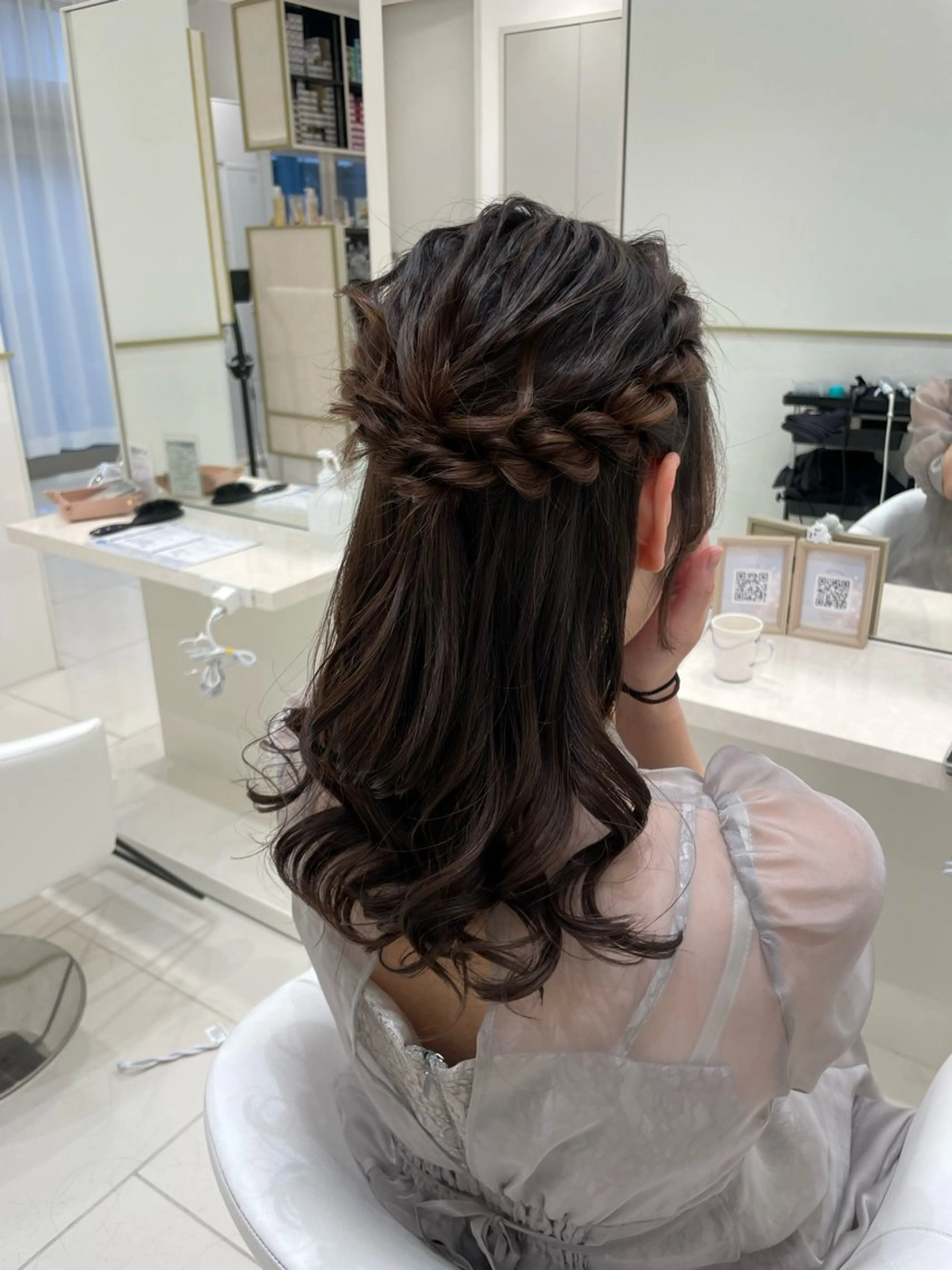 セミロング CARELLY 流山おおたかの森所属・CARELLY Rukaのマツエク・マツパデザイン