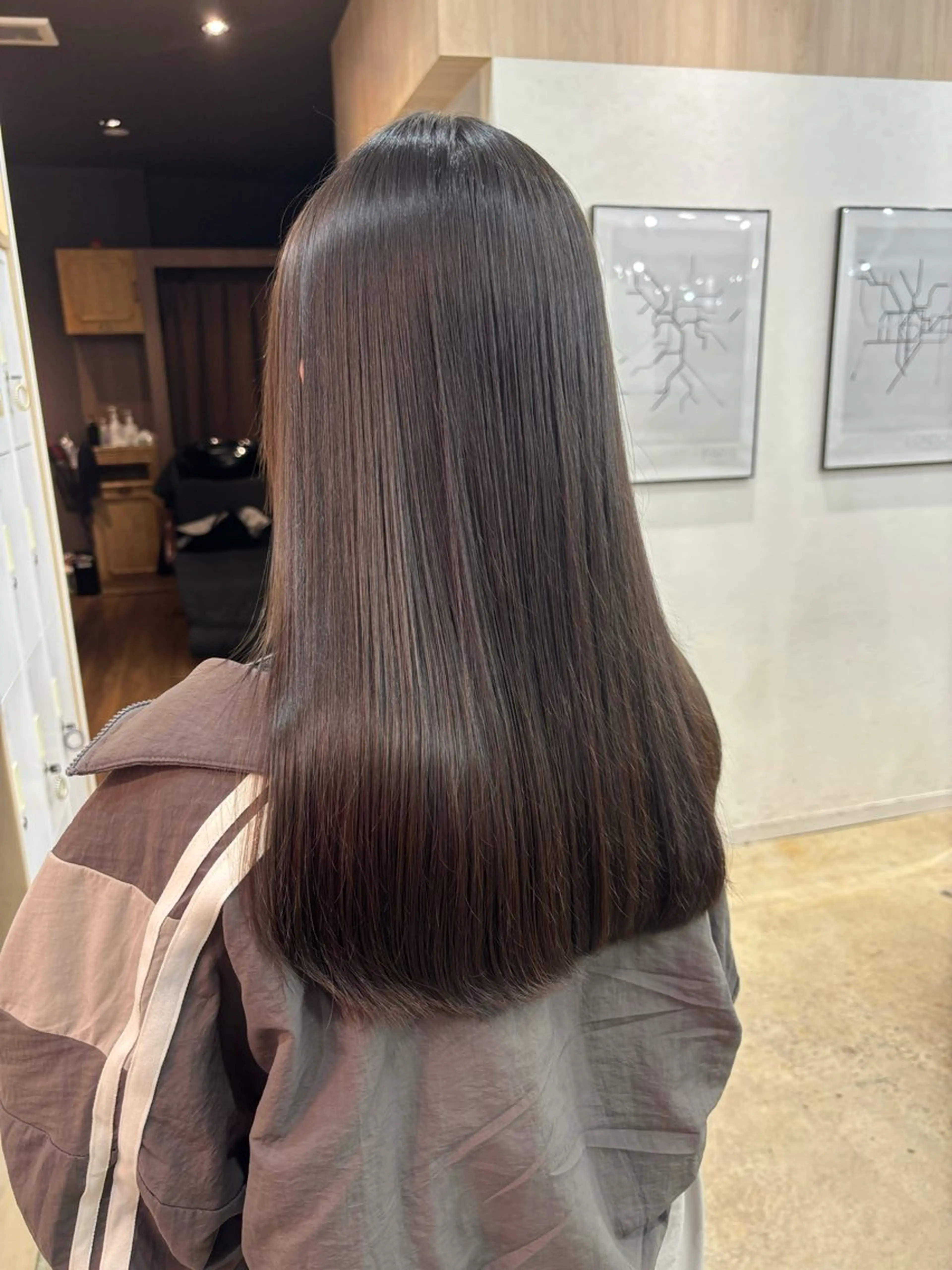 ロング パーマ 縮毛矯正 トリートメント 🪽髪質改善ストレー ト🤍美羽🤍のヘアスタイル