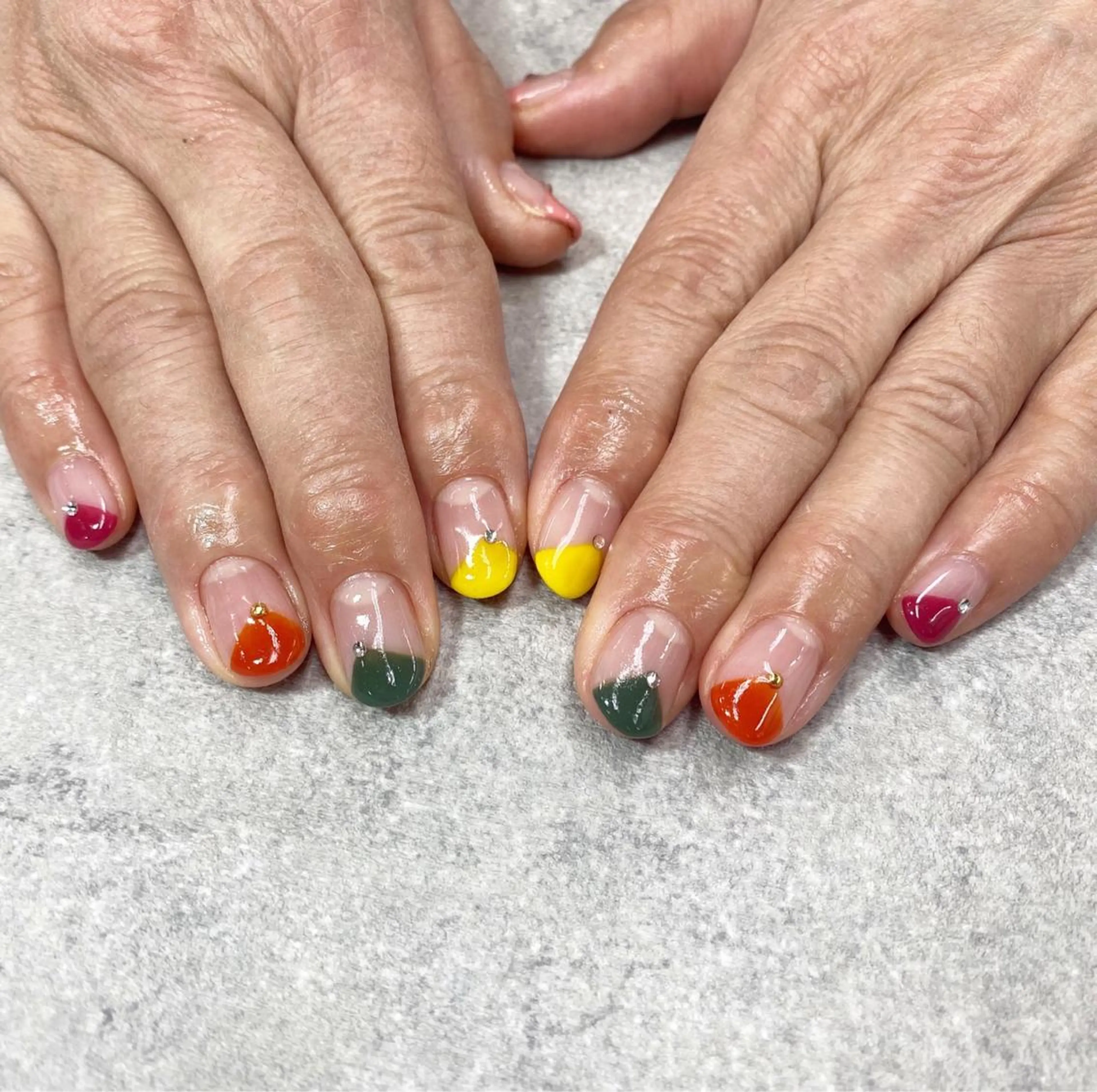 ネイル フレンチネイル ハンドネイル ハンドケア FASTNAIL PLUS 新宿店のネイルデザイン