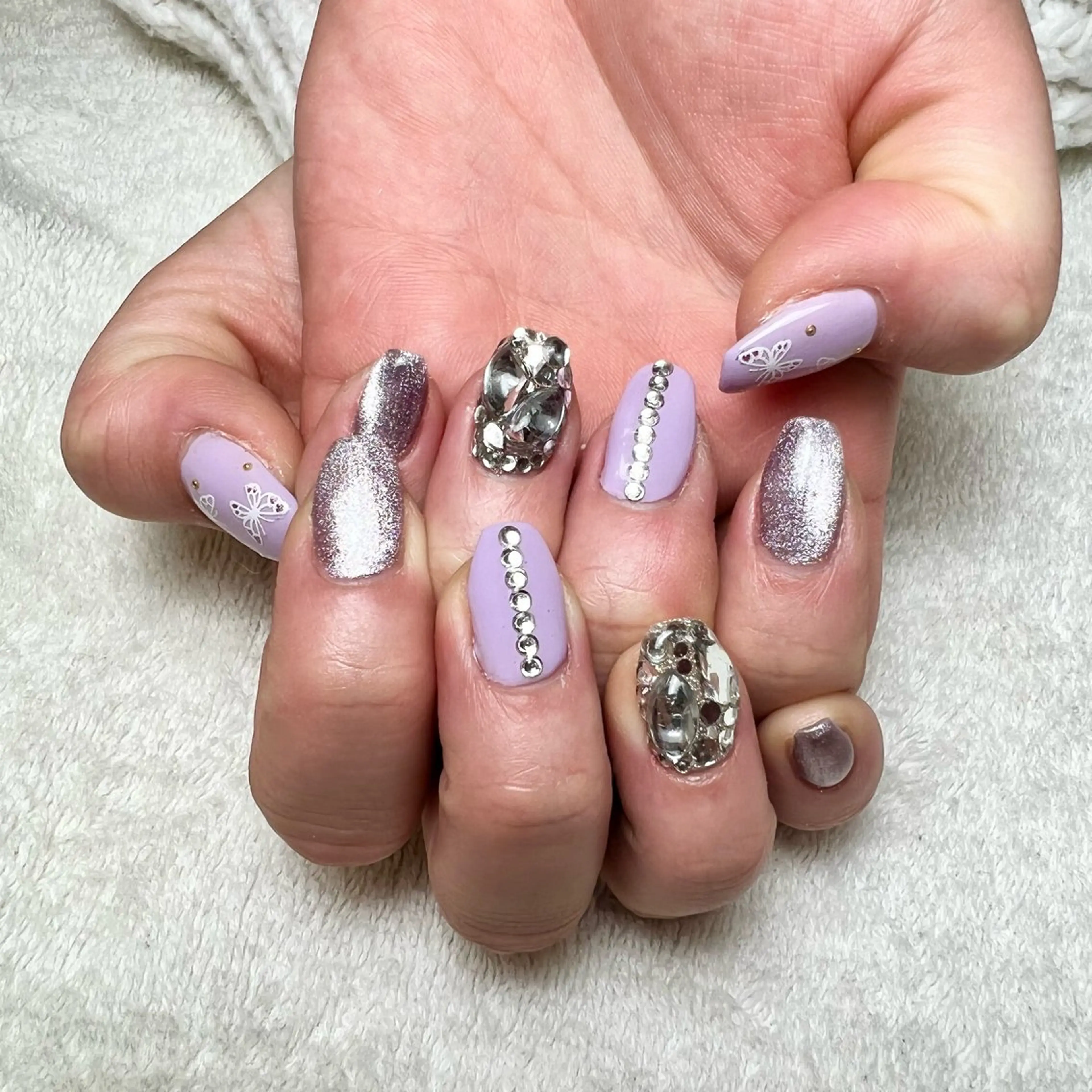 ネイル マグネットネイル パープル COCO+所属・COCO +のエステ・リラクイメージ