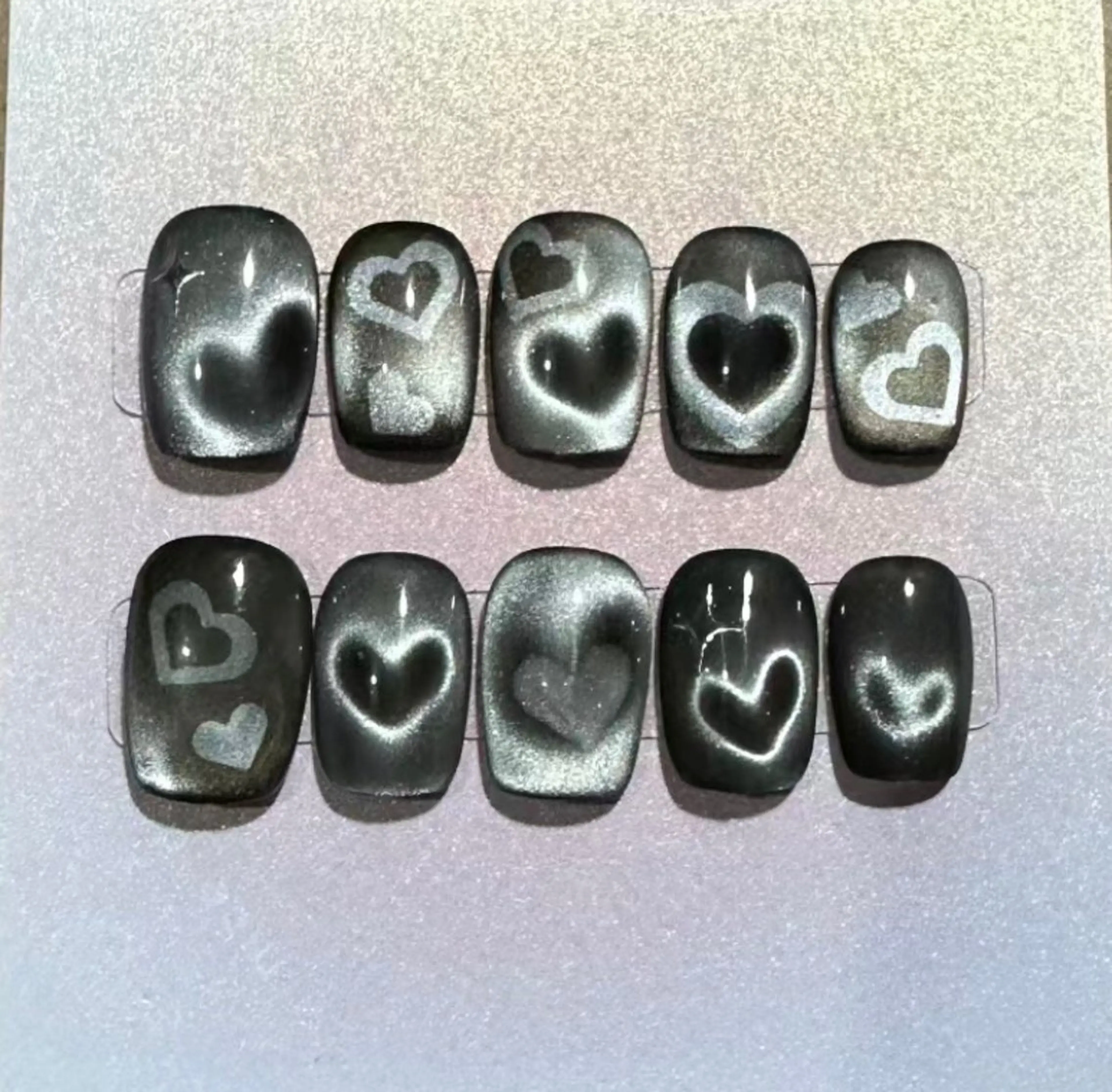 《Hand》オフあり 🌸SNSで話題になる✨♥️ハートマグネットネイル♥️✨の写真