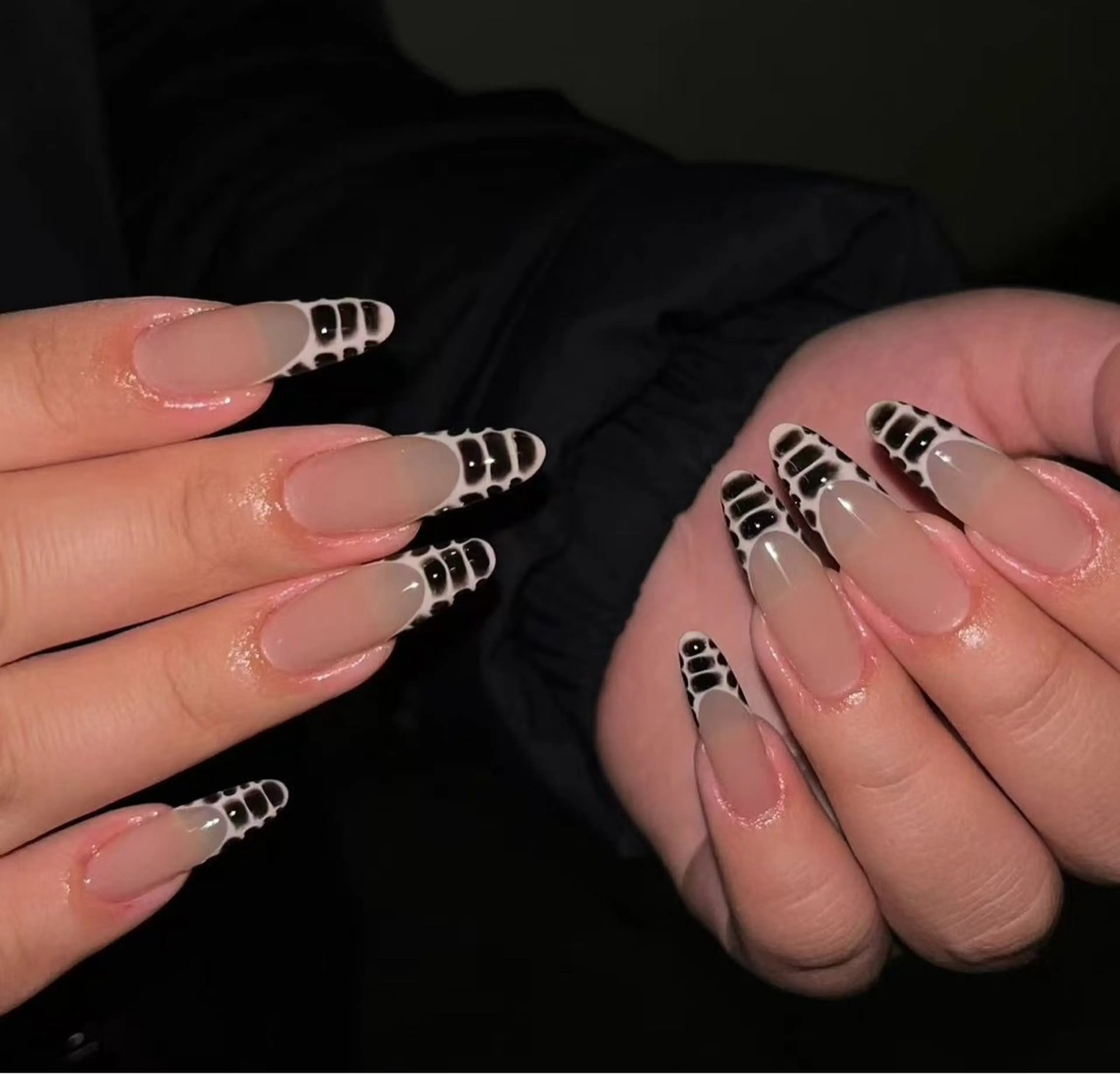 ネイル オーロラネイル フラワーネイル フットネイル フレンチネイル ジェルネイル ハンドネイル BabyYouMi ねねのネイルデザイン