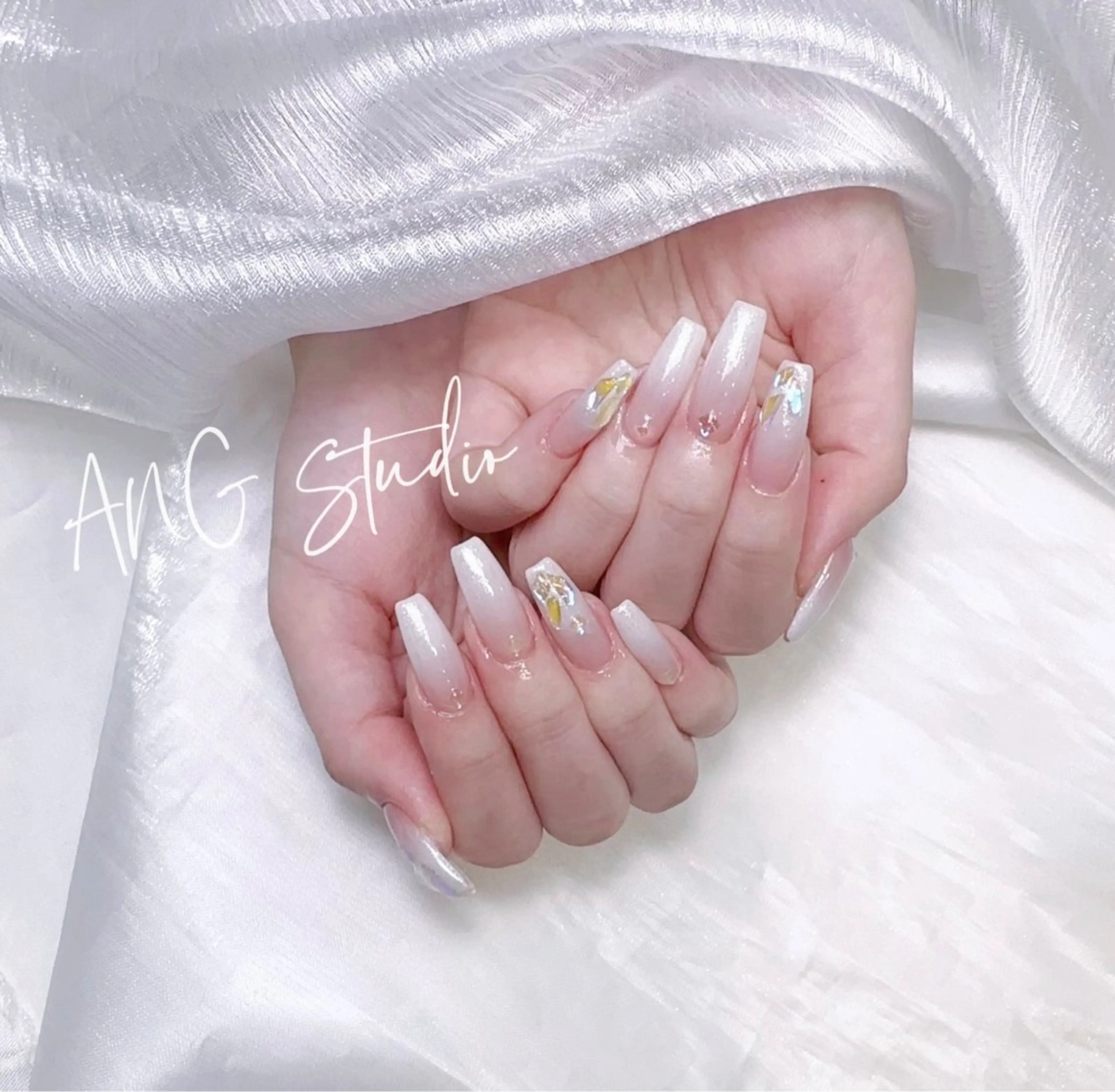 ネイル ハンドネイル ハンドケア ANG Studioのネイルデザイン