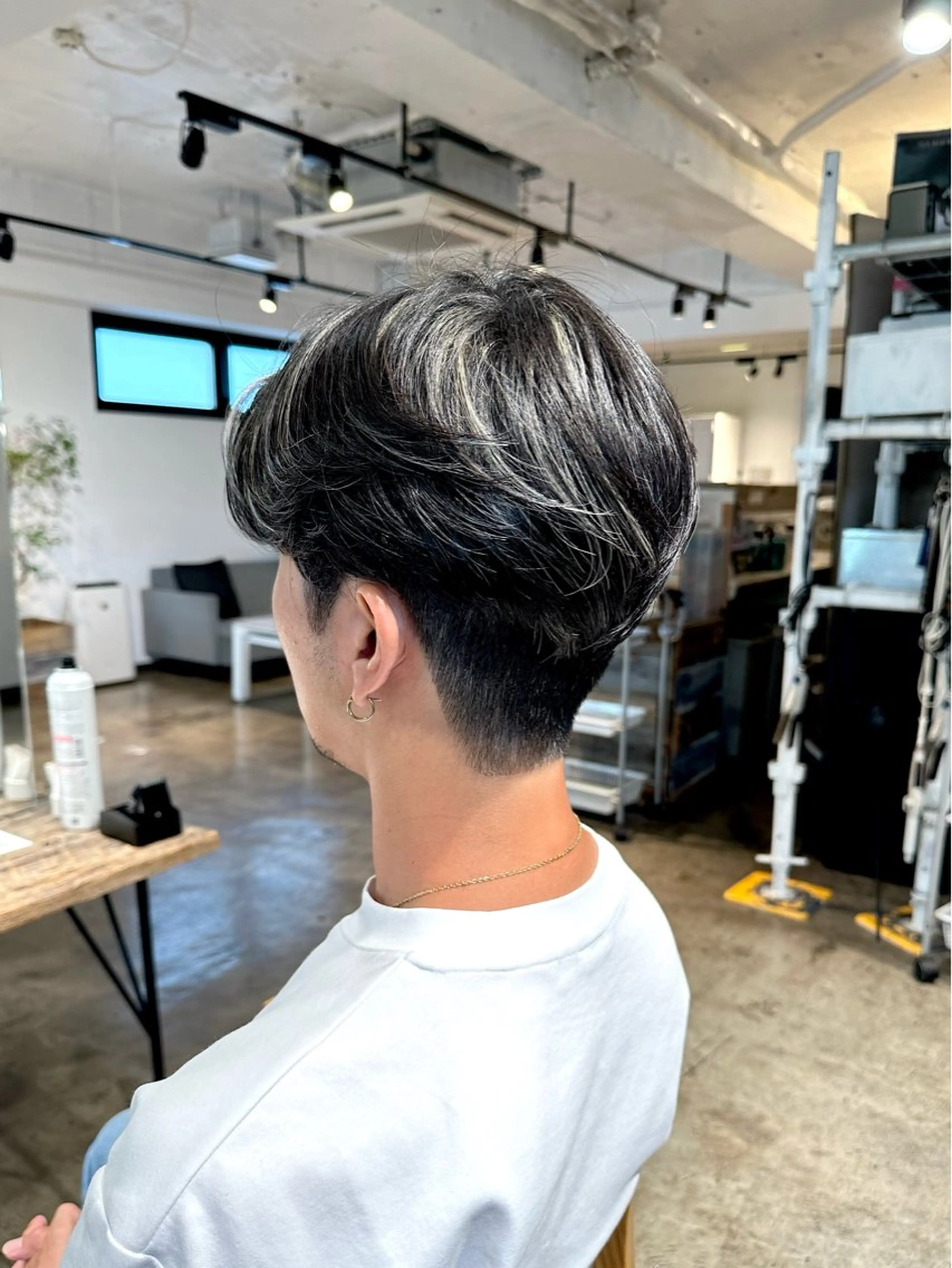 カラー メンズ センターパート メンズハイライト メンズパーマ ハイライトカラー カット ヘアカラー トリートメント 骨格補正施術/メンズ 専門美容師/YUYAのヘアスタイル