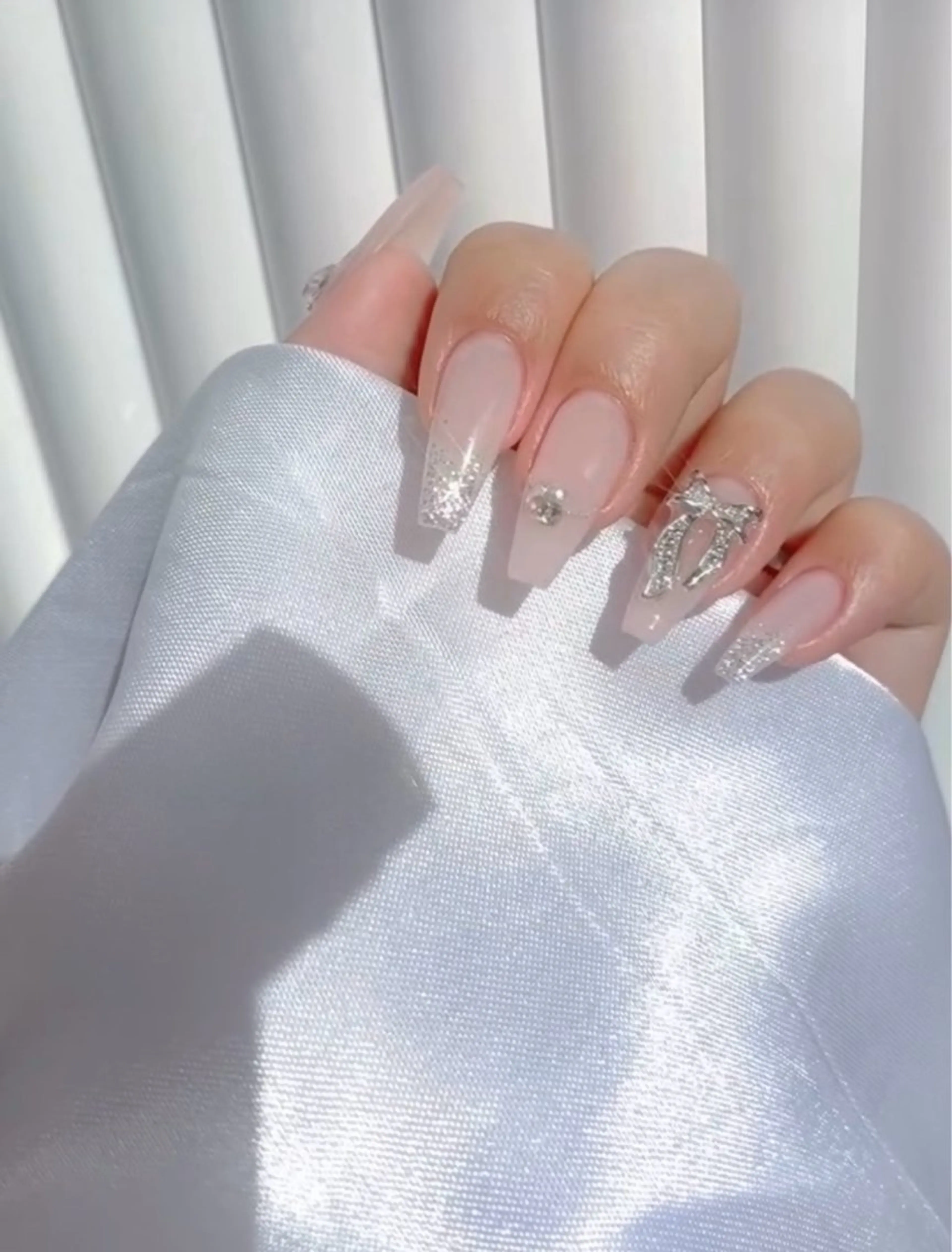 ネイル NailSalon✨ Écrinエクランのネイルデザイン