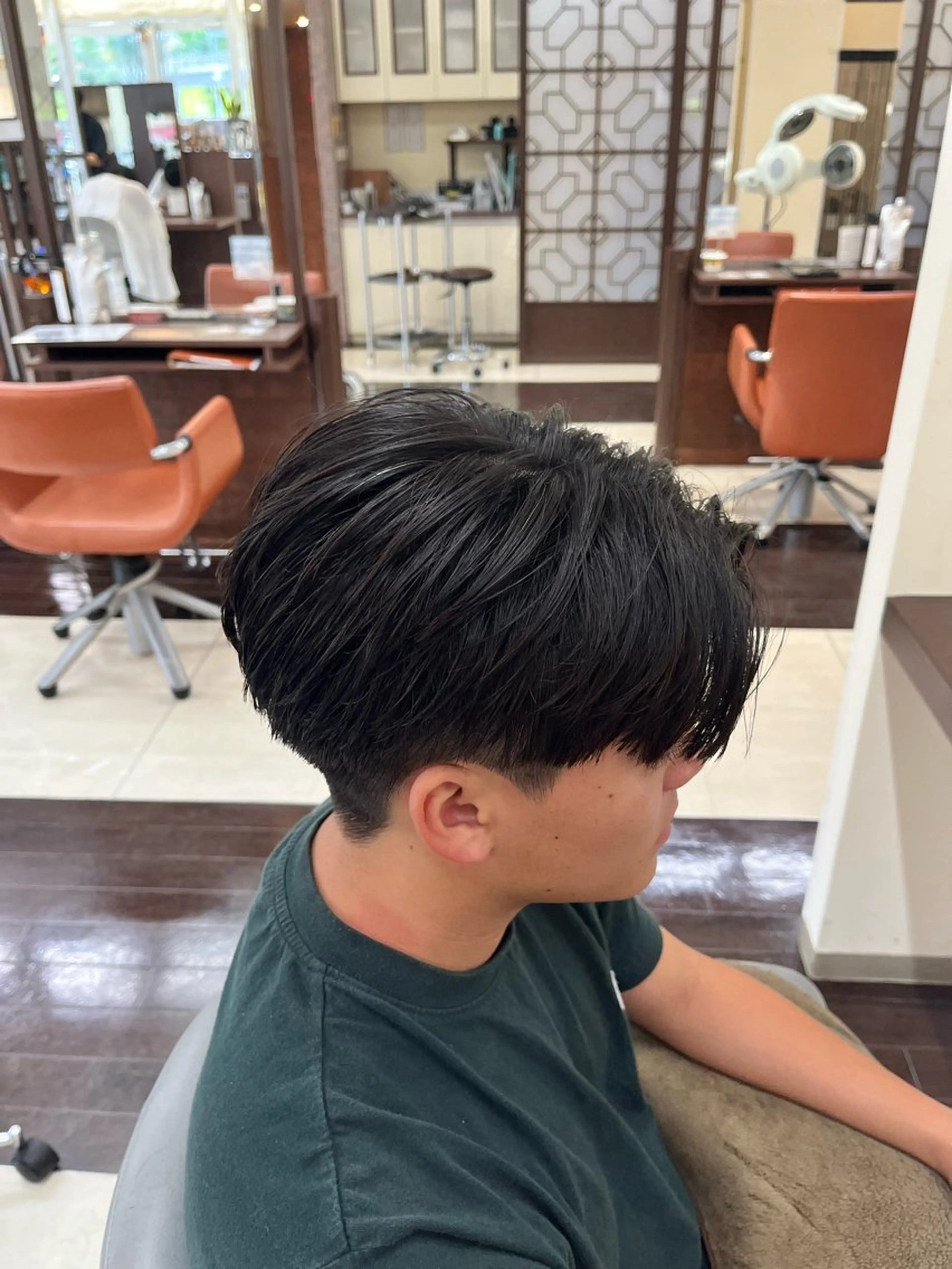 ショート メンズ センターパート 刈り上げ AROH  men's cut&men's perm 船橋店所属・🧊メンズ特化🧊 高木航希のヘアスタイル