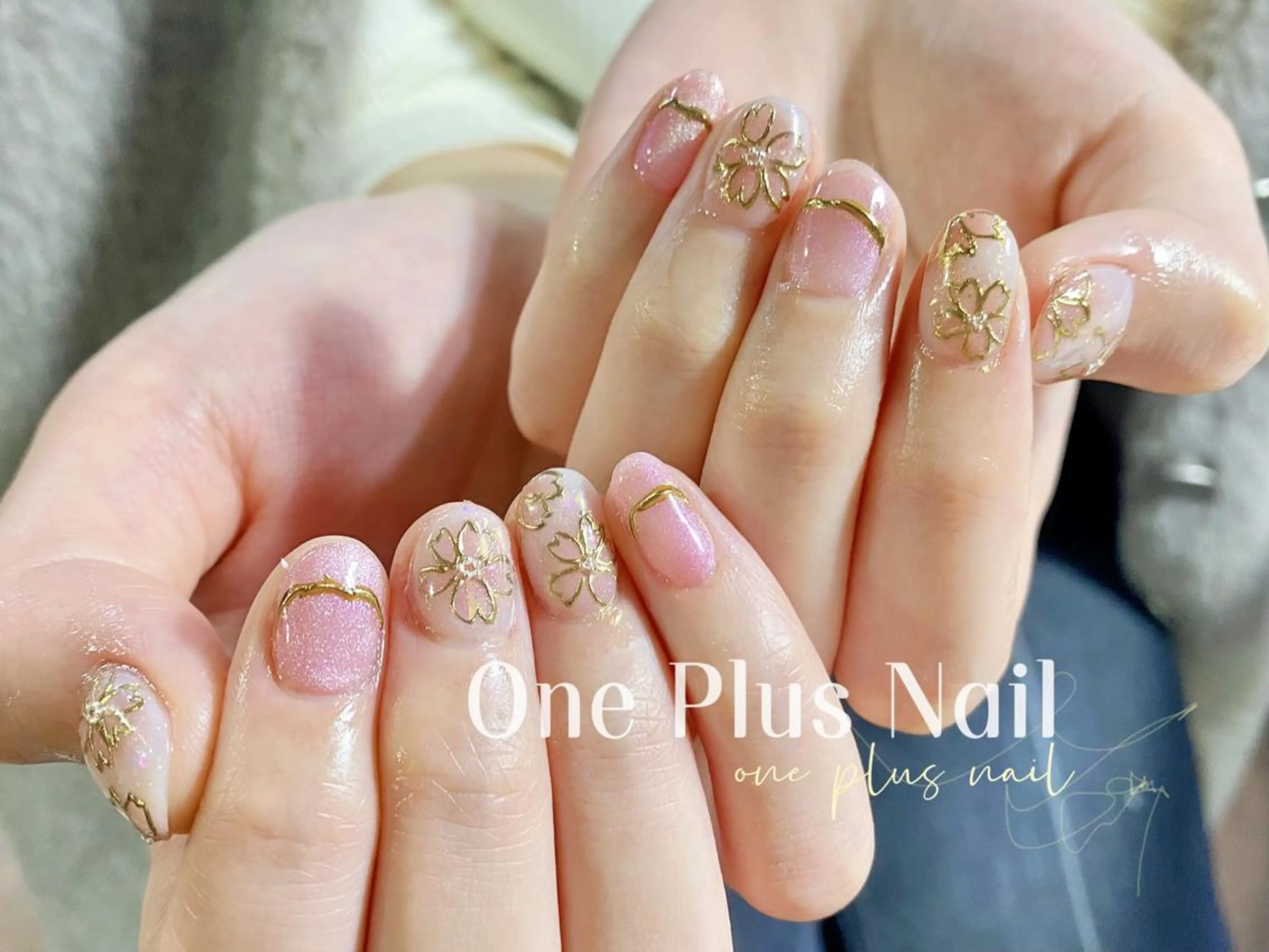 ネイル ハンドネイル One Plus キキのネイルデザイン